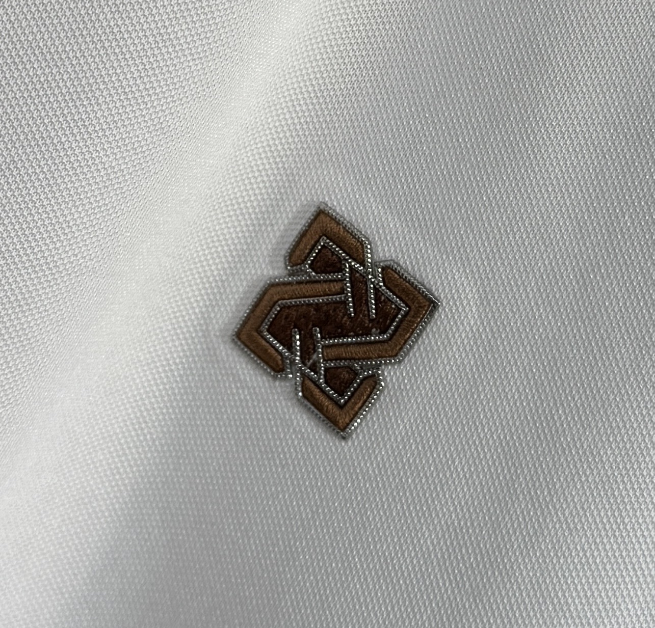 🔥ZEGNA 杰尼亚  25SS新款春夏短袖 最高版本客供定制高端丝光珠地面料 简单时尚款，螺纹拼色螺纹