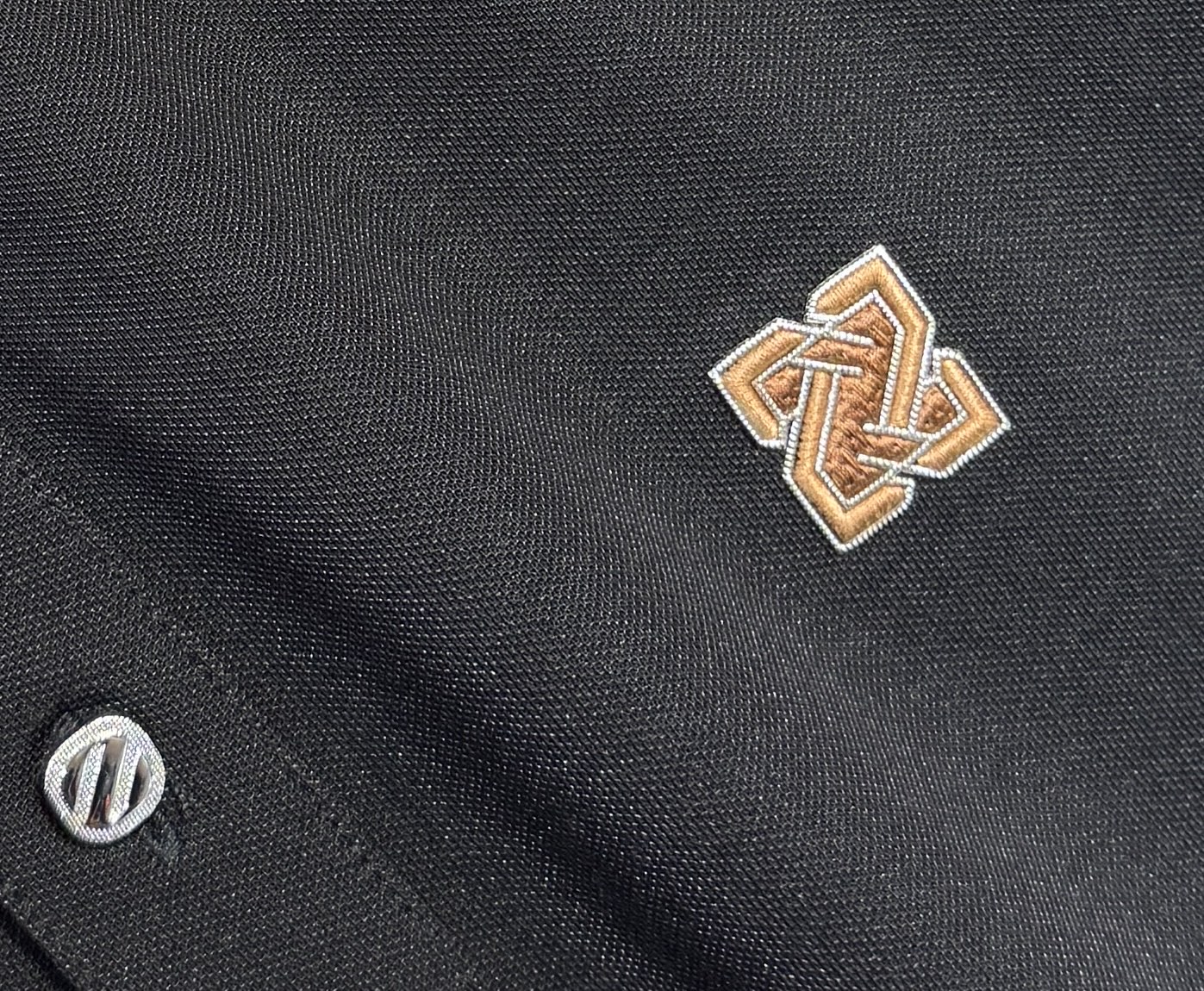 🔥ZEGNA 杰尼亚  25SS新款春夏短袖 最高版本客供定制高端丝光珠地面料 简单时尚款，螺纹拼色螺纹