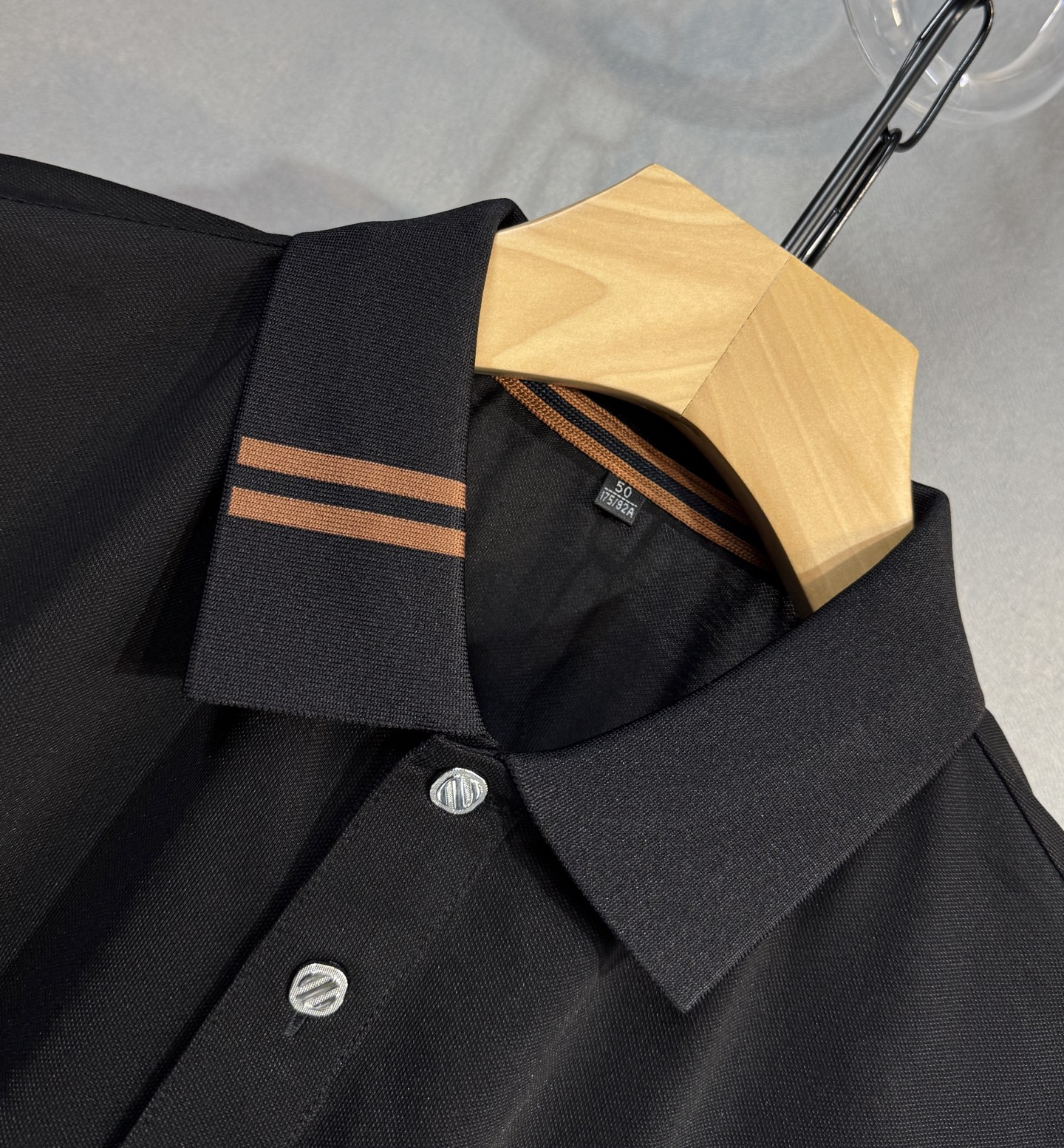 🔥ZEGNA 杰尼亚  25SS新款春夏短袖 最高版本客供定制高端丝光珠地面料 简单时尚款，螺纹拼色螺纹