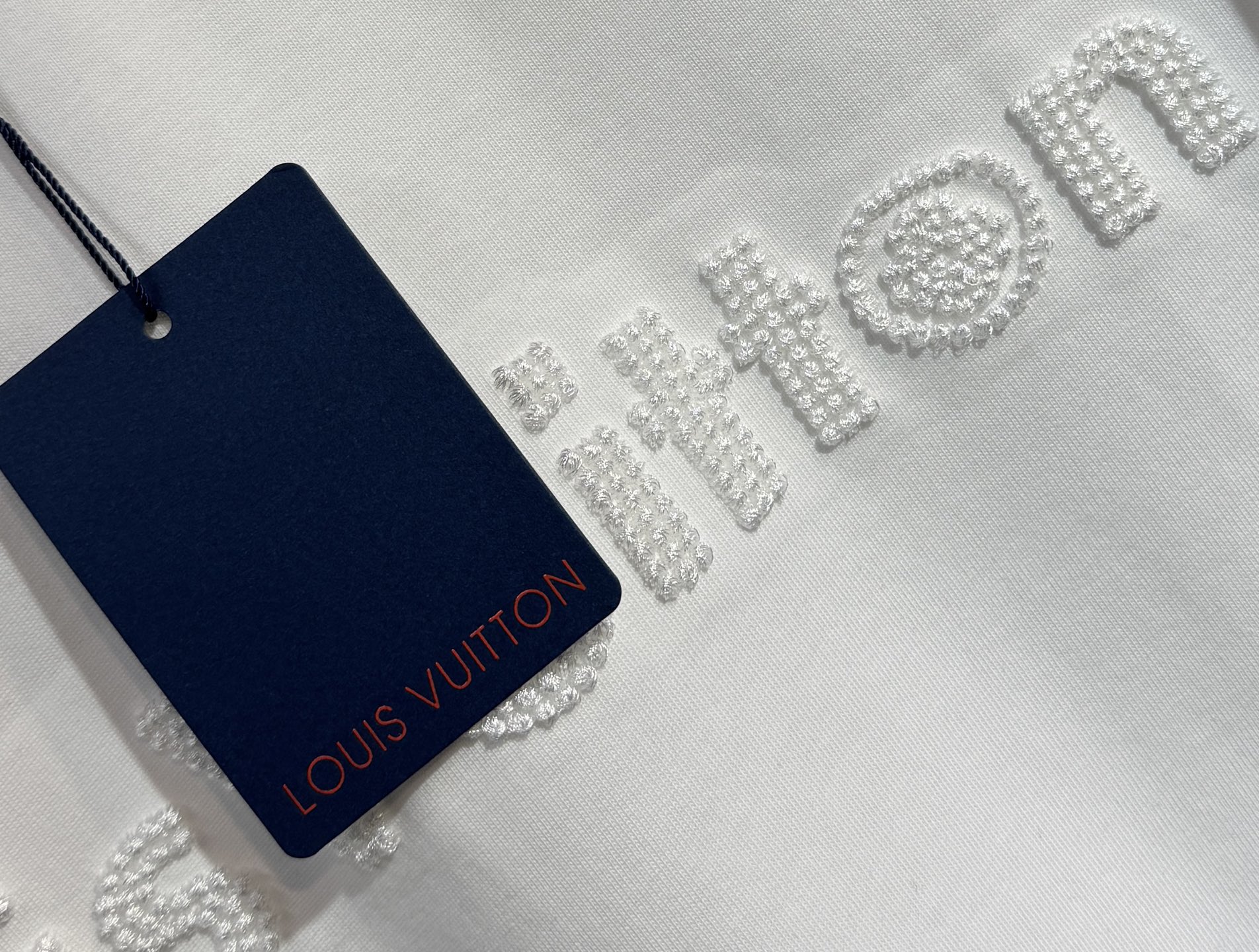Louis Vuitton 25SS Short Sleeve T-Shirt | Premium Cotton, Classic Logo 8 i1747149963560 2866 0 6