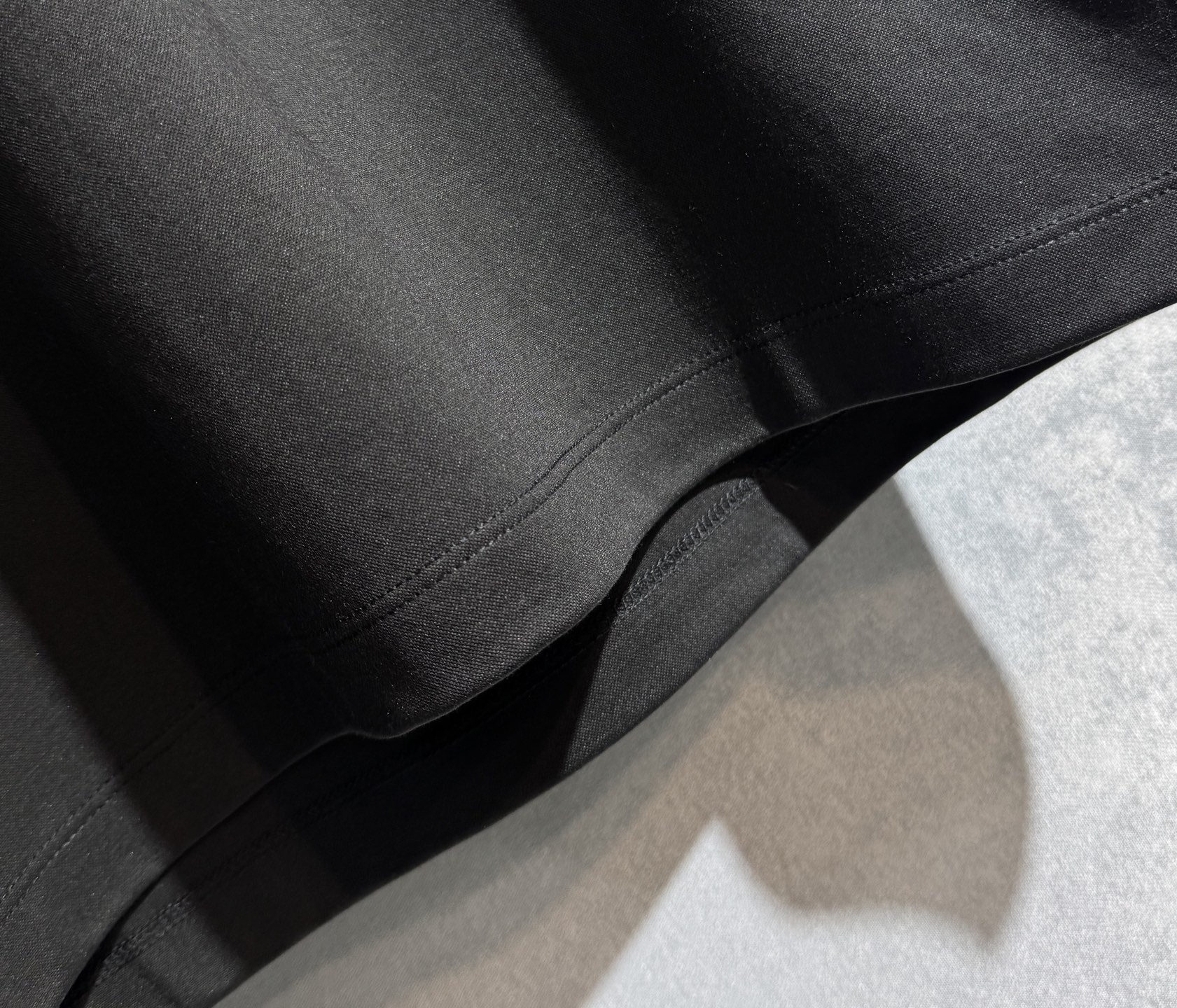 Hermes 25SS Short Sleeve T-Shirt: Elegant Silk Cotton Blend, Classic Logo 10 i1747752221279 737 0 8