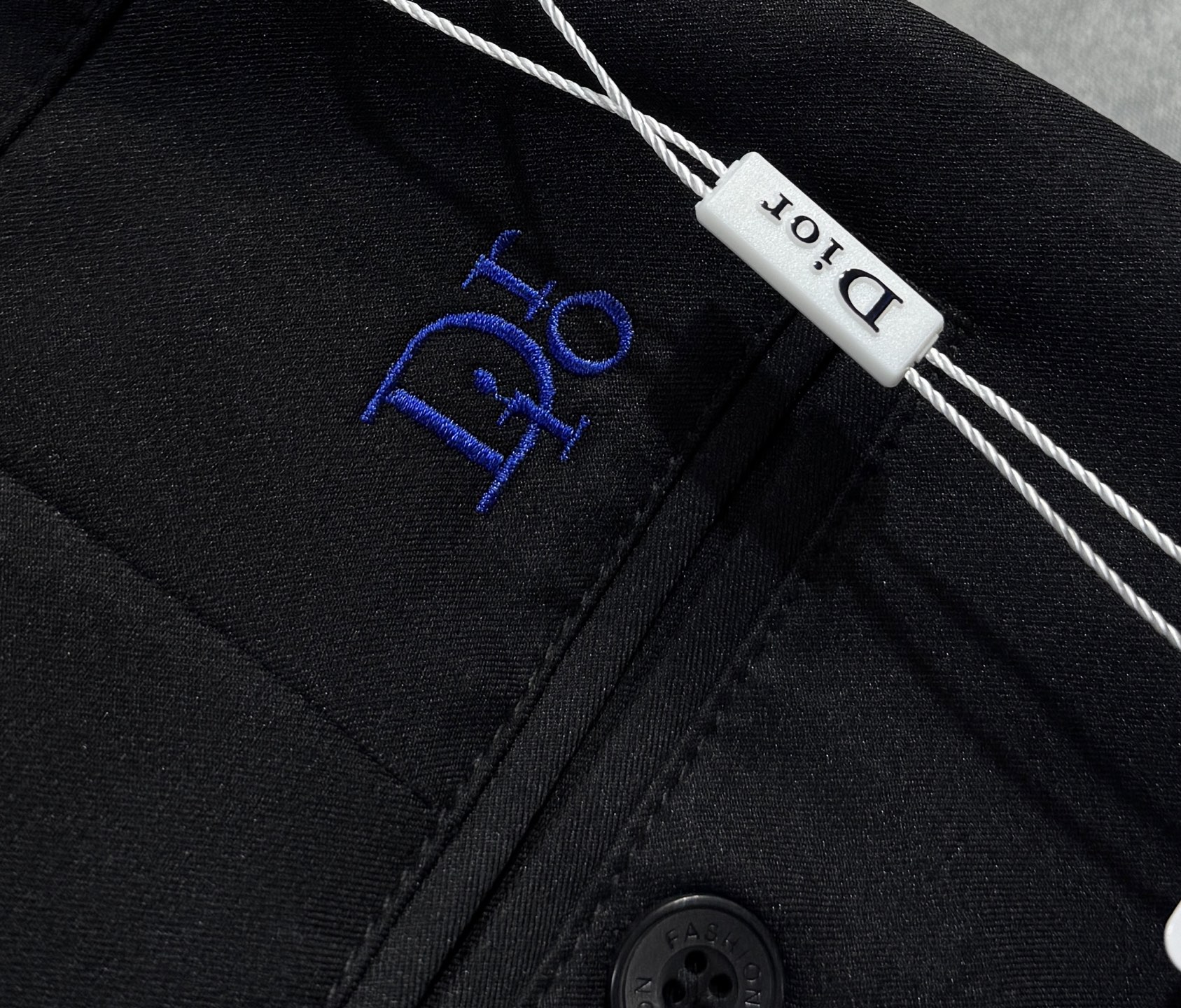 “DIOR Dio 2025 Men’s Classic British Style Pants with Unique Design and High Quality” - 图片 9