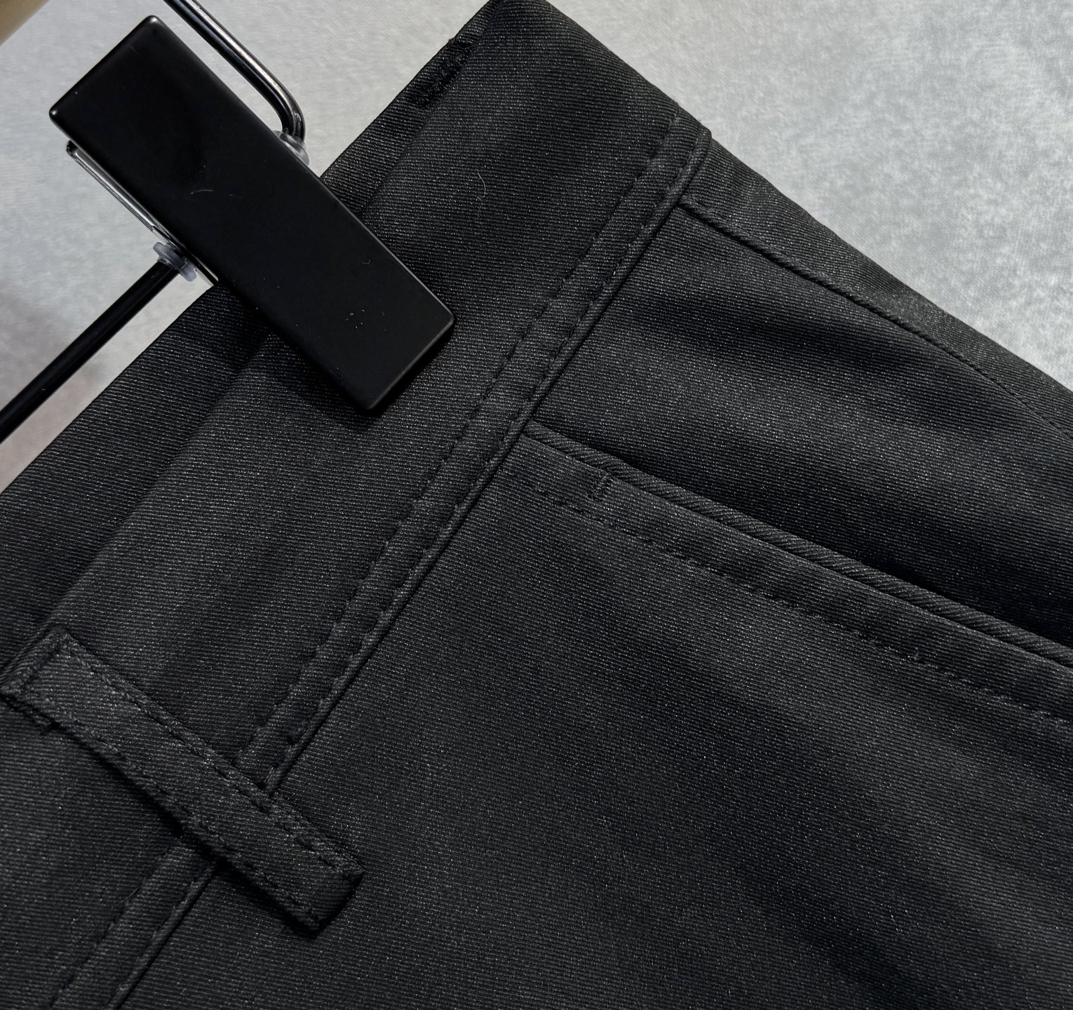 2025 GUCCI Men’s Classic Basic Pants: Luxurious, Innovative, British Style - 图片 7