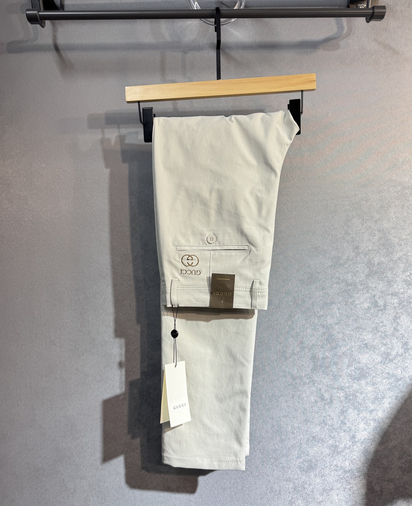 Spring/Summer 2025 GUCCI Men’s Classic British Style Pants Collection - 图片 1