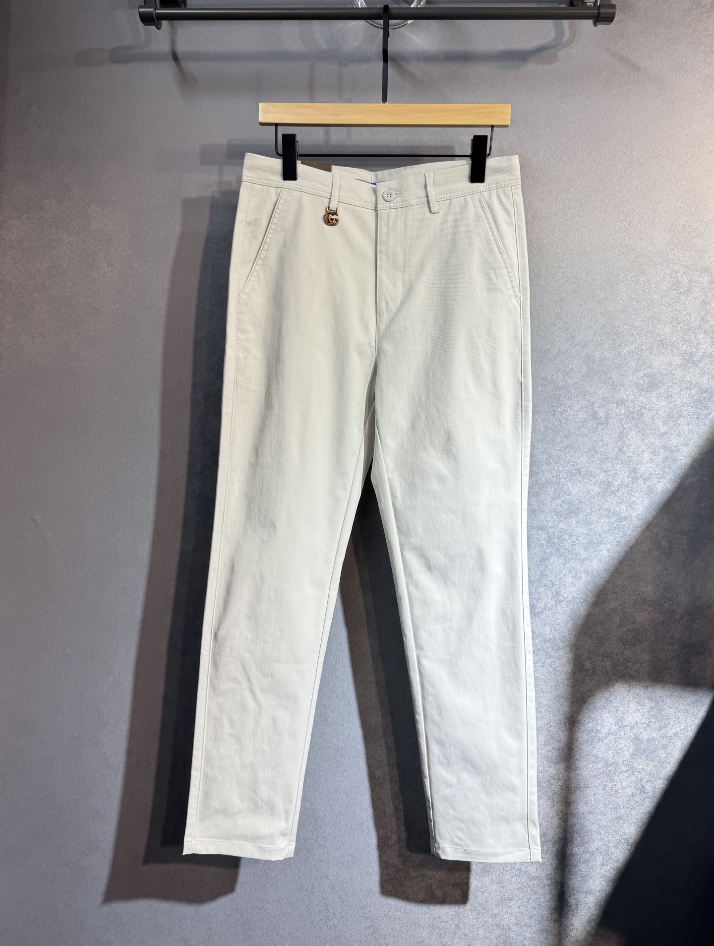 Spring/Summer 2025 GUCCI Men’s Classic British Style Pants Collection - 图片 2