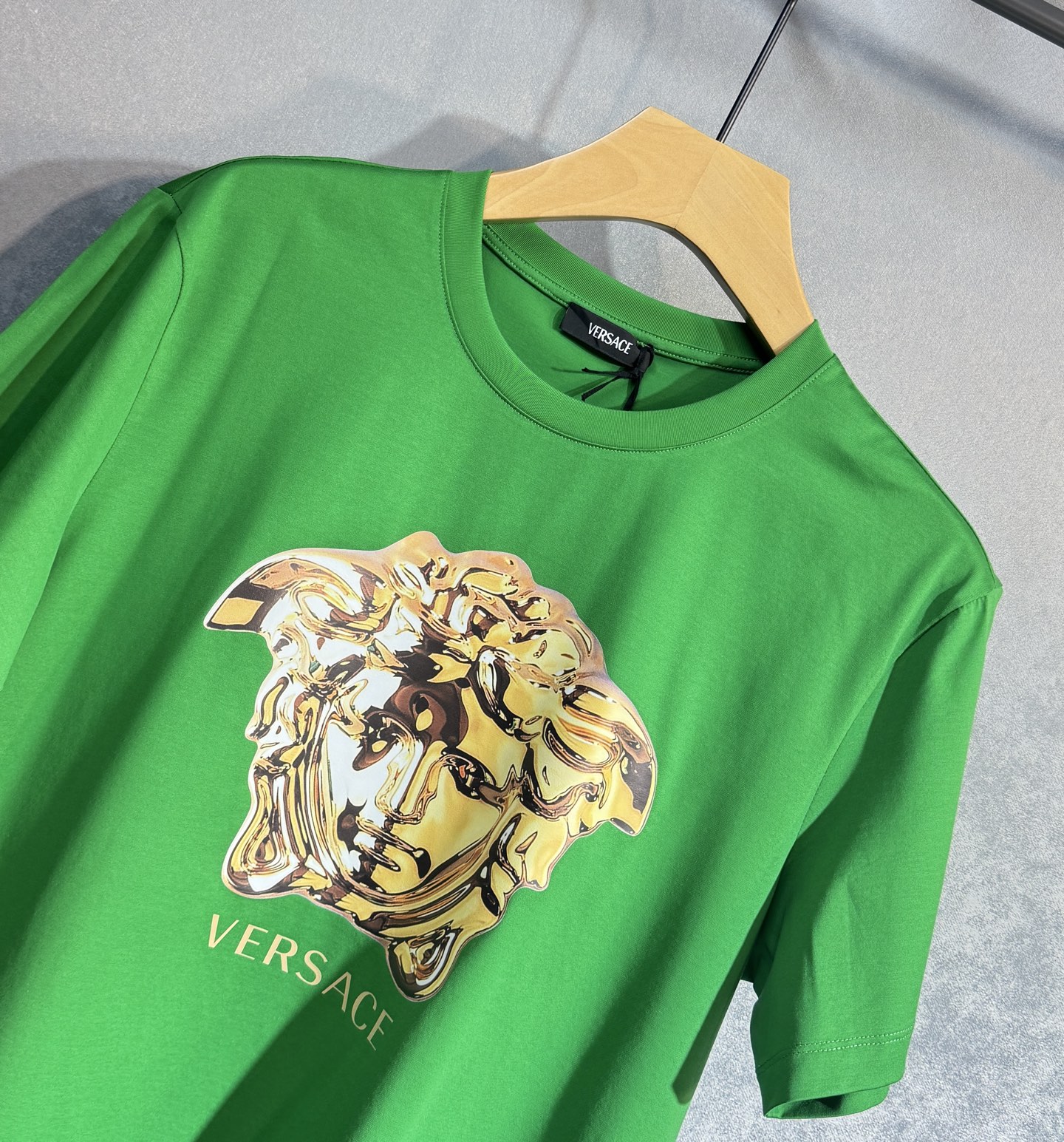 🔥VERSACE 范思哲 25SS新款春夏短袖 最高版本客供定制高端丝光棉面料 简单时尚款，配色超级好看
