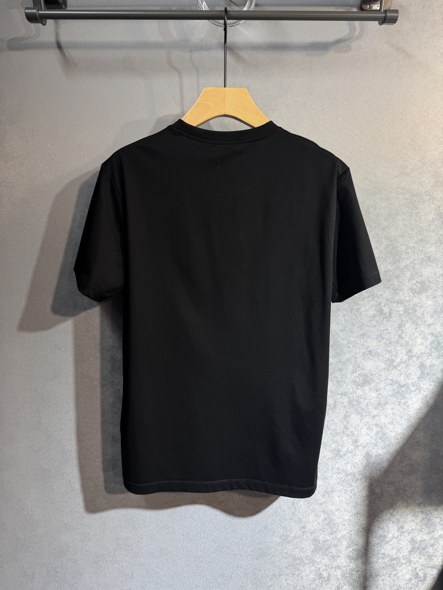 🔥VERSACE 范思哲 25SS新款春夏短袖 最高版本客供定制高端丝光棉面料 简单时尚款，配色超级好看