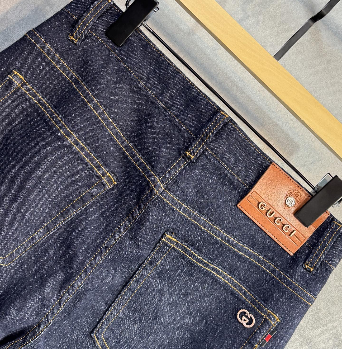 “New Gucci Jeans: Stylish, Comfortable, Classy, Perfect for Spring/Summer, 29-38 Sizes Available” - 图片 7