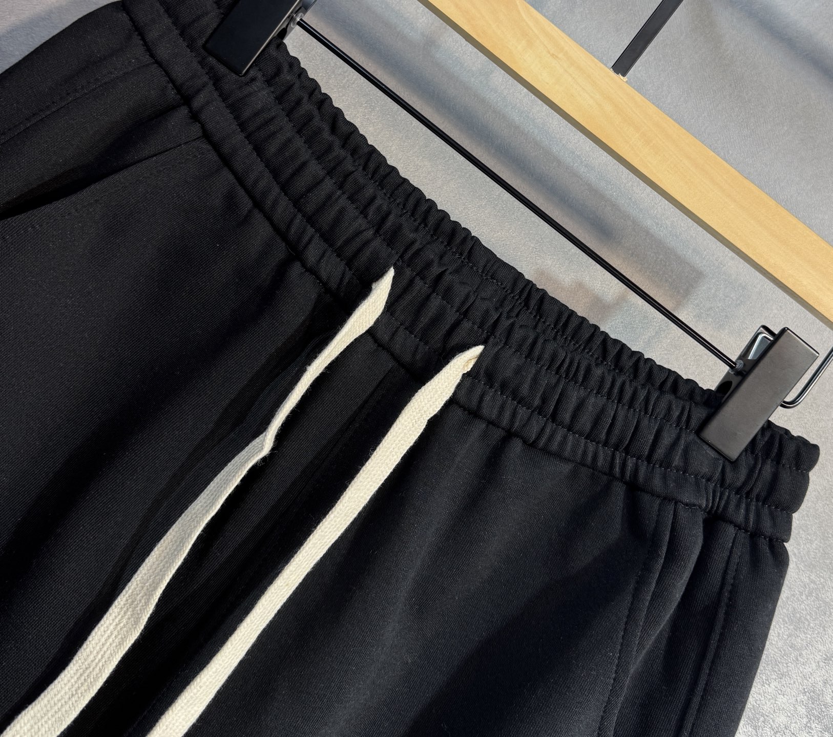 🔥BALENCIGA 巴黎世家 25年ss春夏专柜同步新款短裤 独家专供高端版本👍专柜定制面料 透气舒适
