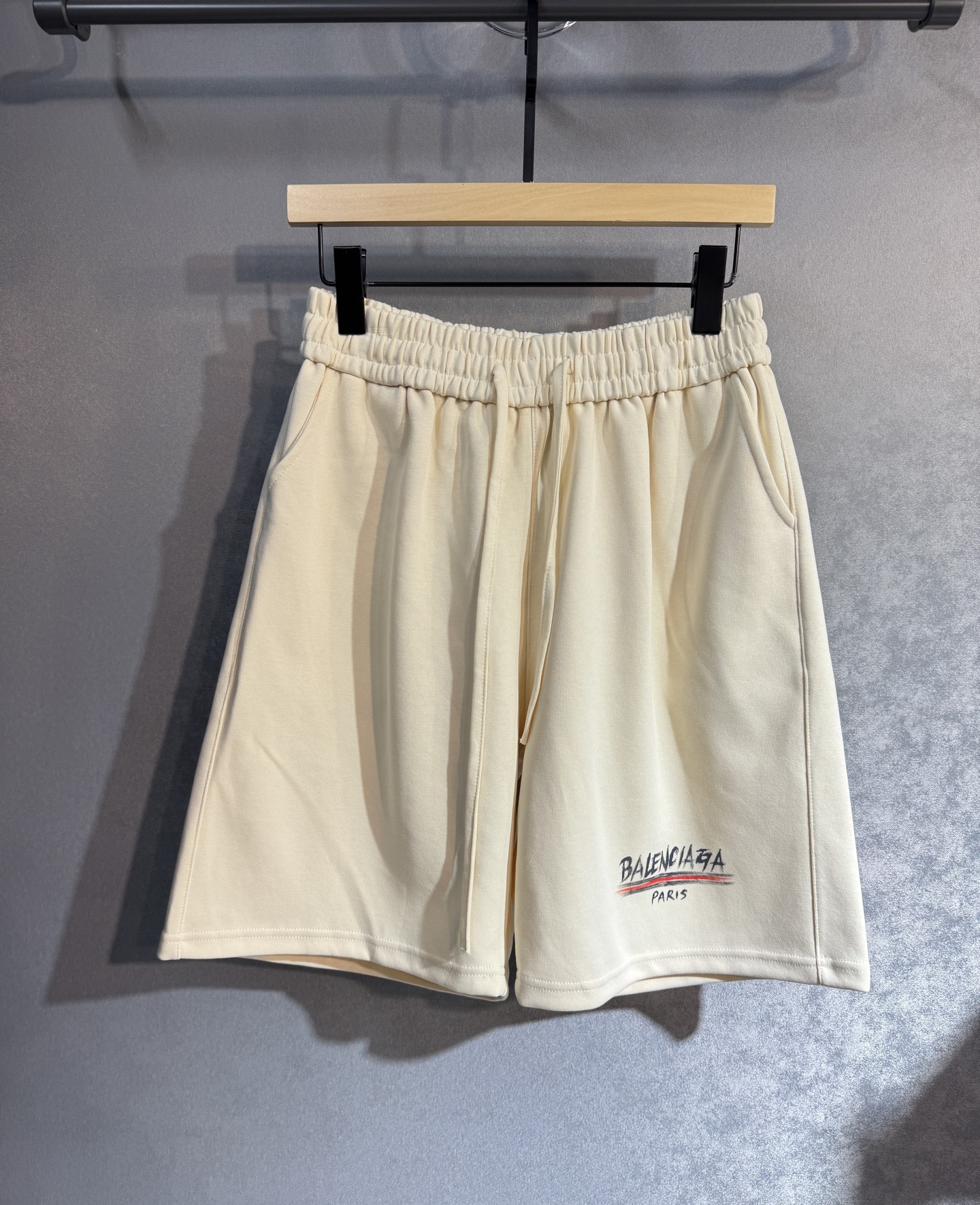 🔥BALENCIGA 巴黎世家 25年ss春夏专柜同步新款短裤 独家专供高端版本👍专柜定制面料 透气舒适