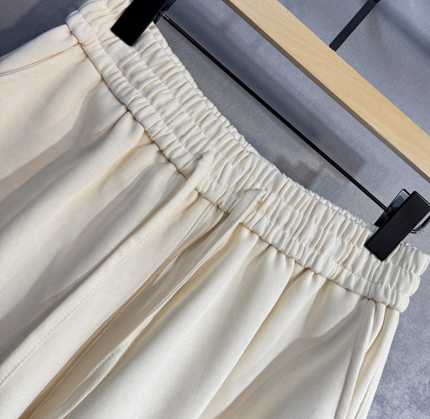🔥BALENCIGA 巴黎世家 25年ss春夏专柜同步新款短裤 独家专供高端版本👍专柜定制面料 透气舒适