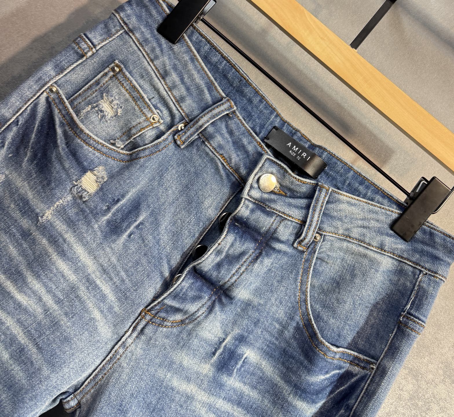 AMIRI 25ss Jeans: Hot Sales, Comfortable, Classy, High-Quality Turkish Cotton, Luxurious Straight-Fit - 图片 4