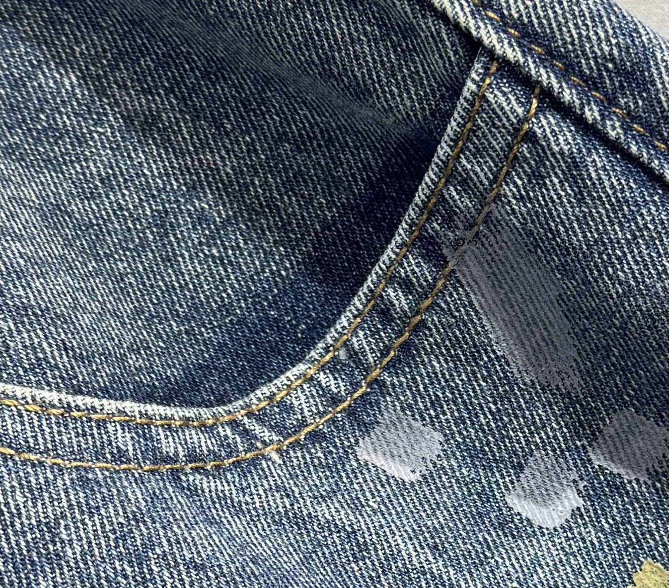 “Burberry Baberry New Glass Cuts Dining Blows: Detailed Leather Tag Waist Size 29-38” - 图片 6