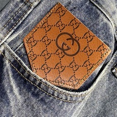 🔥GUCCI 古奇 春夏新品阔腿牛仔裤🔥专柜热销款 品味与价值共享 身穿着非常舒适 低调不失奢华 穿出去 🔥GUCCI 古奇 春夏新品阔腿牛仔裤🔥专柜热销款 品味与价值共享 身穿着非常舒适 低调不失奢华 穿出去