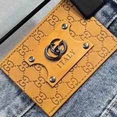 🔥GUCCI 古奇 春夏新品阔腿牛仔裤🔥专柜热销款 品味与价值共享 身穿着非常舒适 低调不失奢华 穿出去 🔥GUCCI 古奇 春夏新品阔腿牛仔裤🔥专柜热销款 品味与价值共享 身穿着非常舒适 低调不失奢华 穿出去