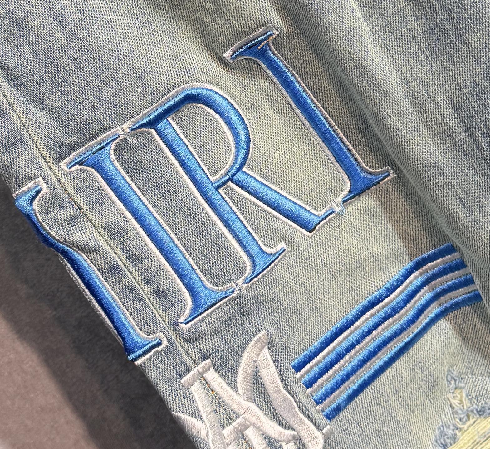 AMIRI 25ss New Jeans: Comfortable, Luxury, High-Quality Turkish Cotton, Straight-Fit, Stylish Choice - 图片 5