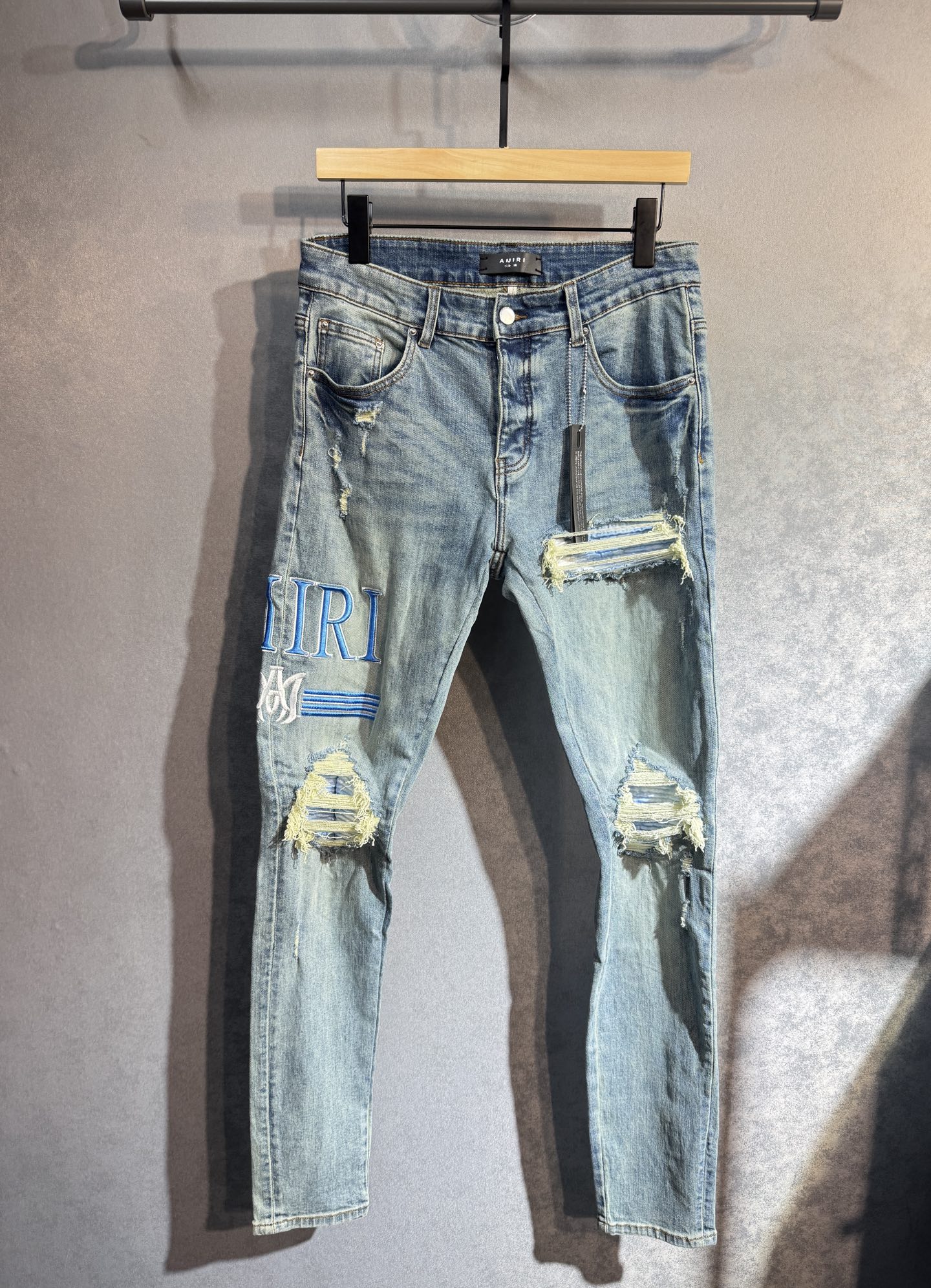 AMIRI 25ss New Jeans: Comfortable, Luxury, High-Quality Turkish Cotton, Straight-Fit, Stylish Choice - 图片 1