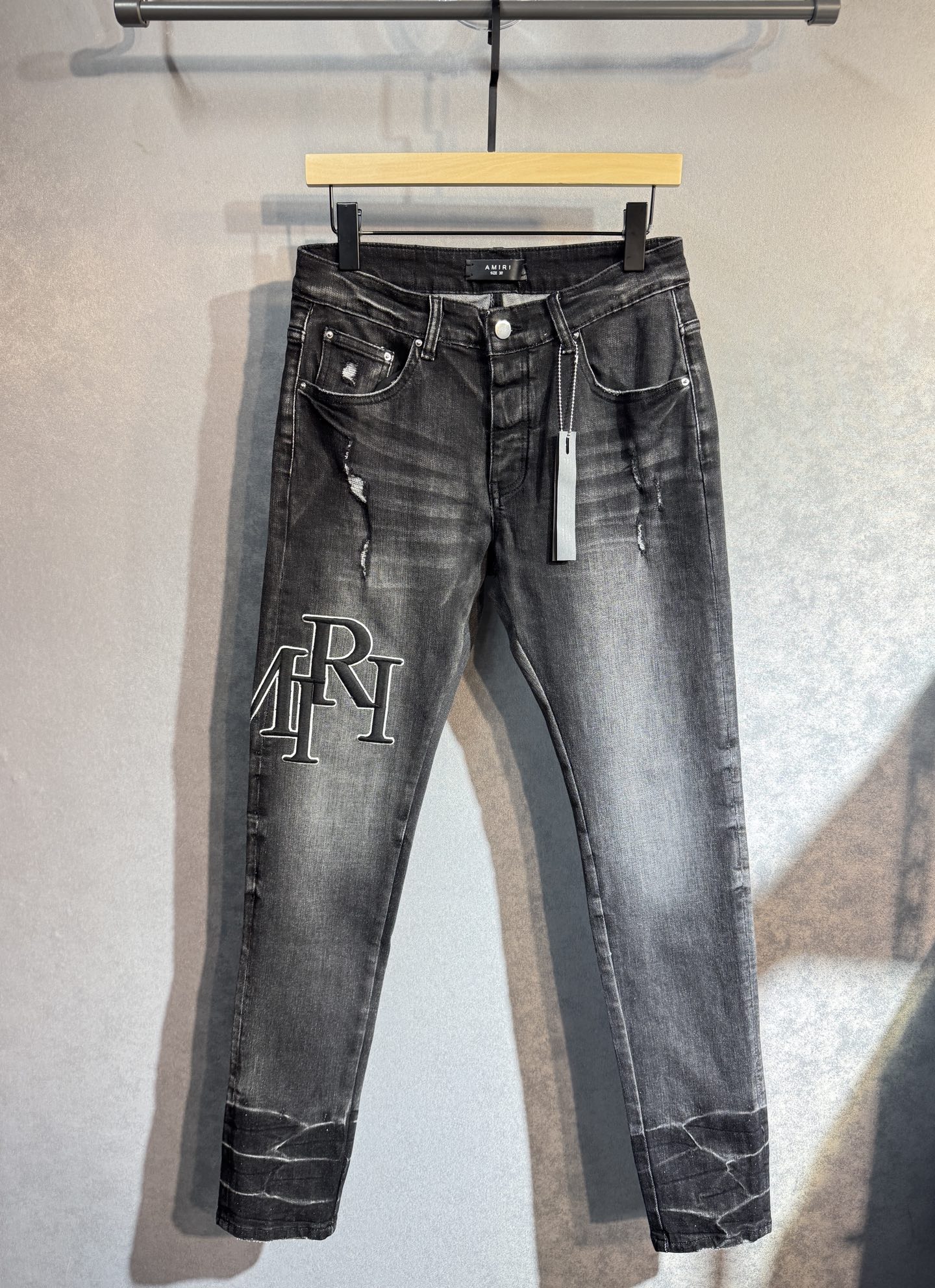 “AMIRI 25ss New Jeans: Comfortable, Luxury, High-Quality Turkish Cotton, Straight-Fit, Sizes 29-38” - 图片 2