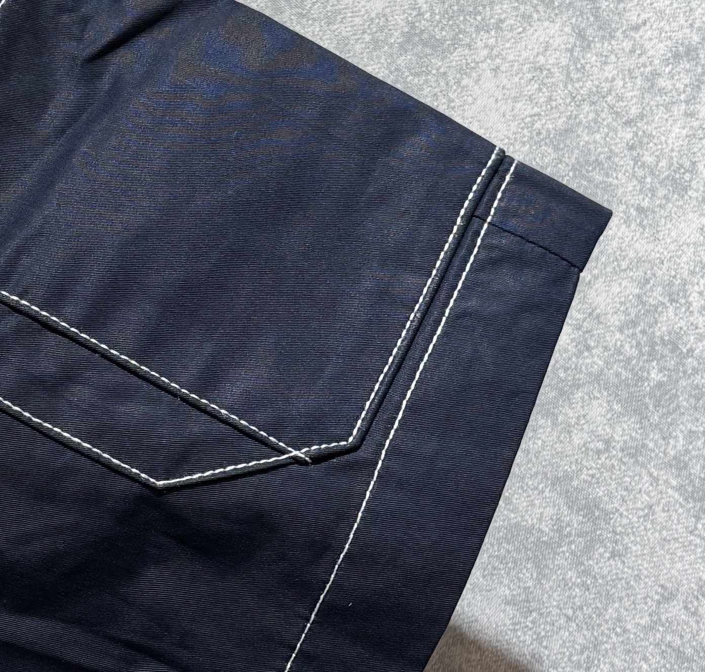 Prada Introduces 25ss Recreational Workers Collection with Unique Features and Sizes - 图片 9