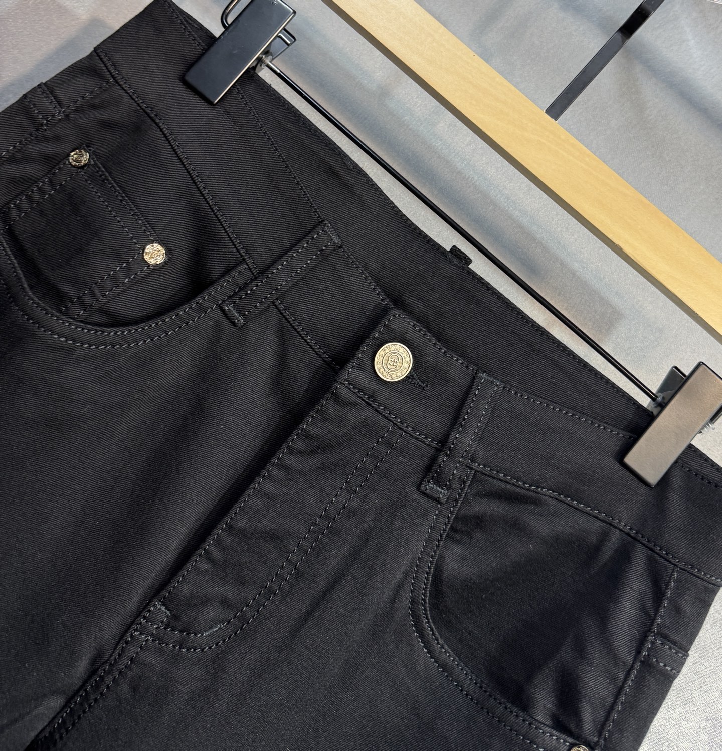 “GUCCI 25ss Turkish Cotton Jeans: Luxurious, Comfortable, Stylish, High-Quality Pants” - 图片 4