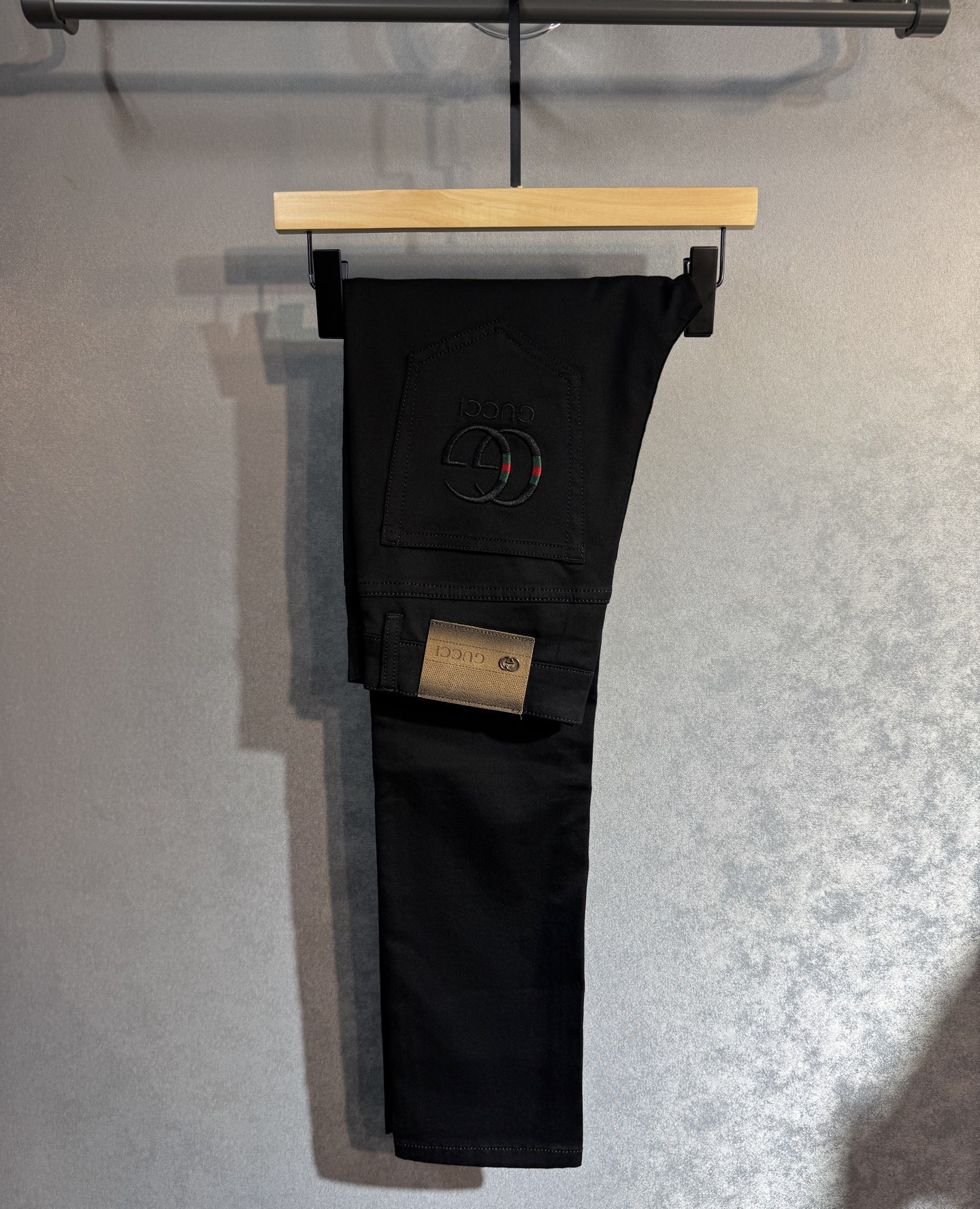 “GUCCI 25ss Turkish Cotton Jeans: Luxurious, Comfortable, Stylish, High-Quality Pants” - 图片 1