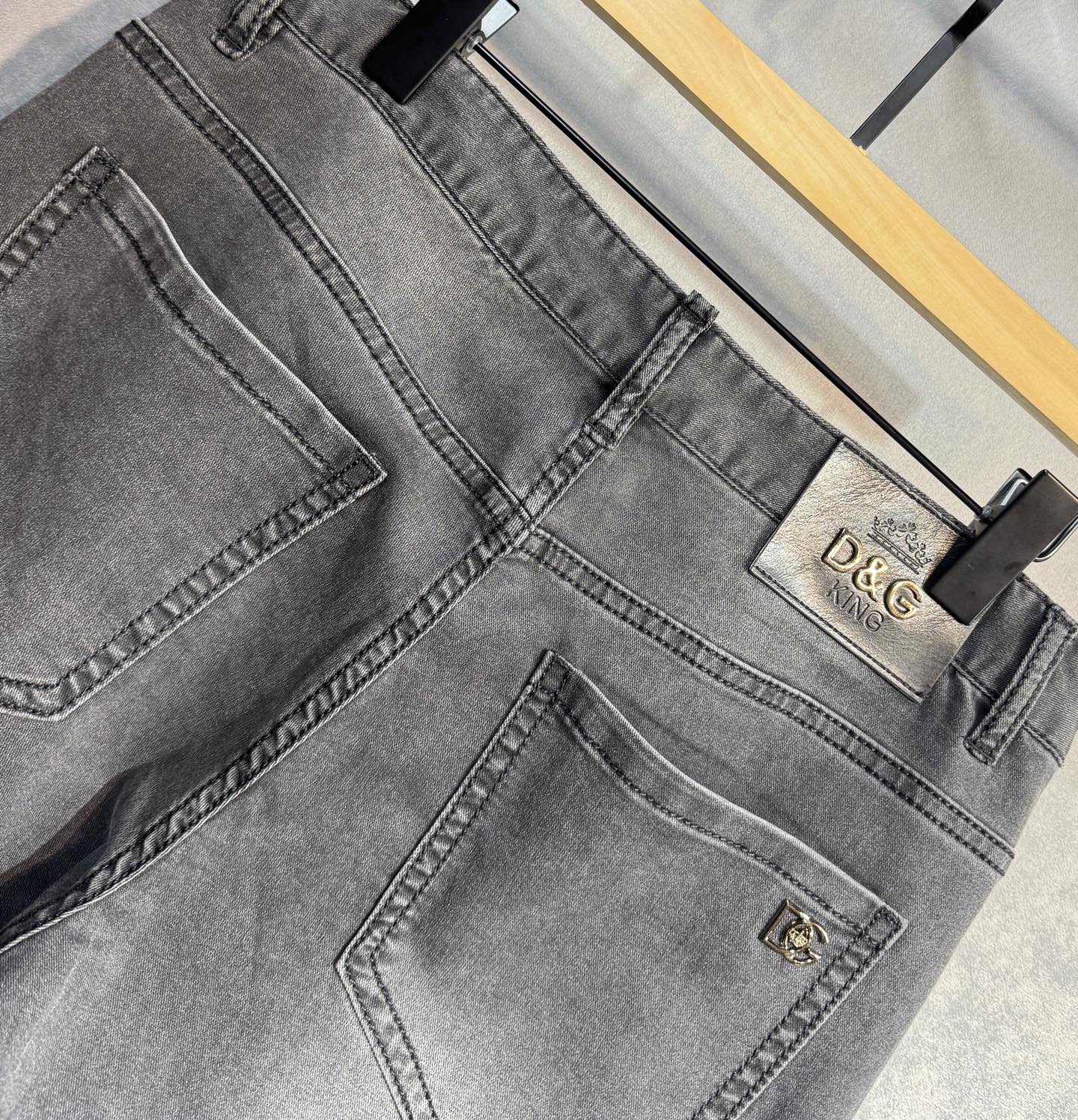 “New D&G Dugarbena Jeans: Stylish, Comfortable, High-Quality Thongs, Luxury Cotton, Straight-Fit, Super-Lux!” - 图片 7