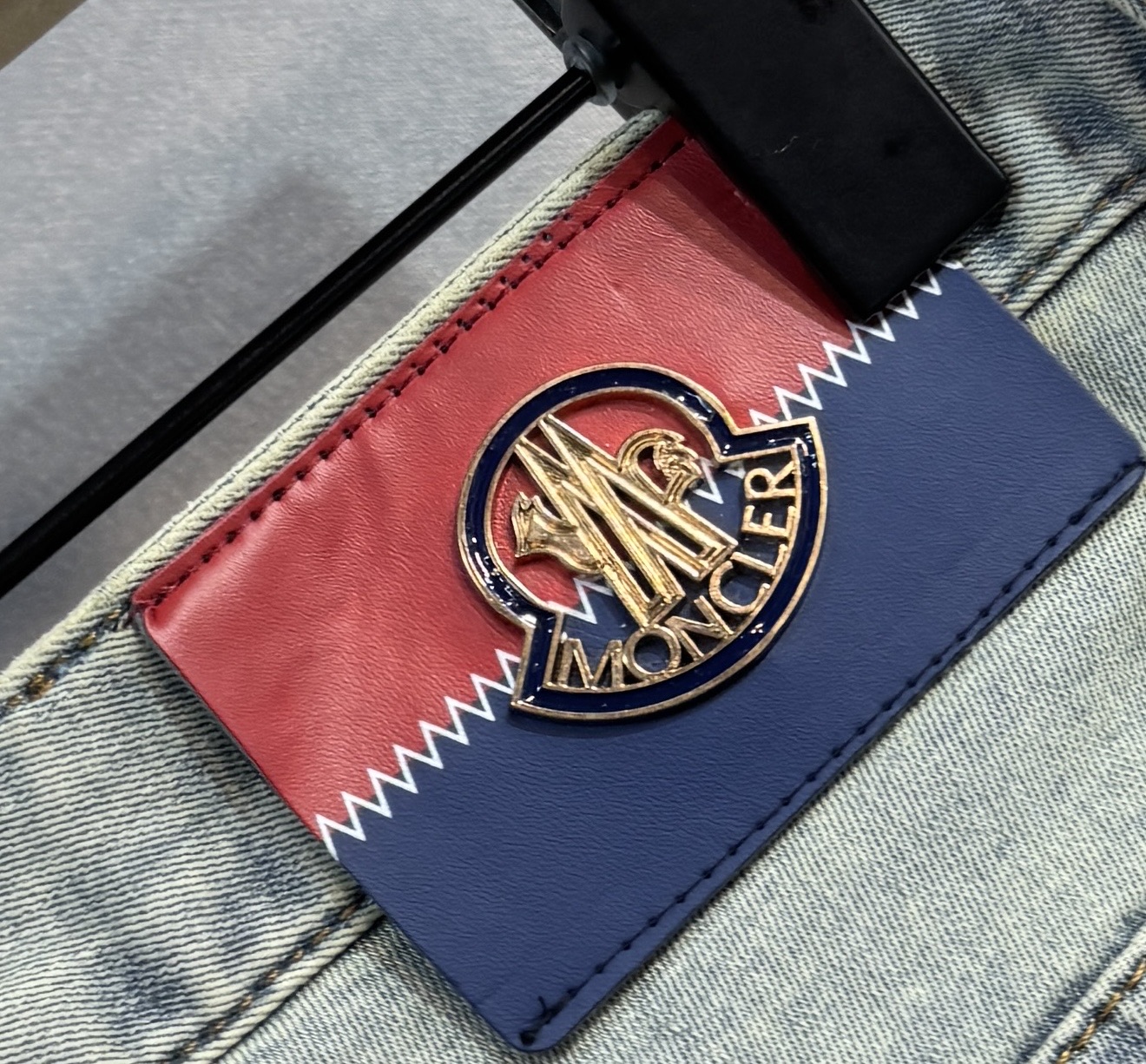 Moncler Spring/Summer Collection: Stylish, Comfortable, High-quality Materials, Tailored Pants, Thongs, Cotton. - 图片 8
