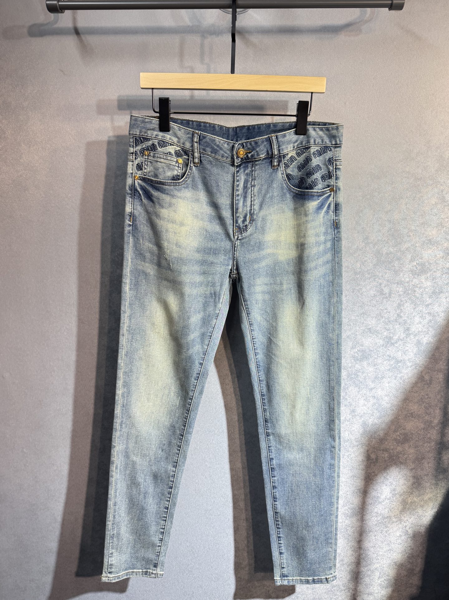 MIU MiU 25ss Jeans: Hot Sales, Comfortable Luxury Pants in Turkish Cotton - 图片 2
