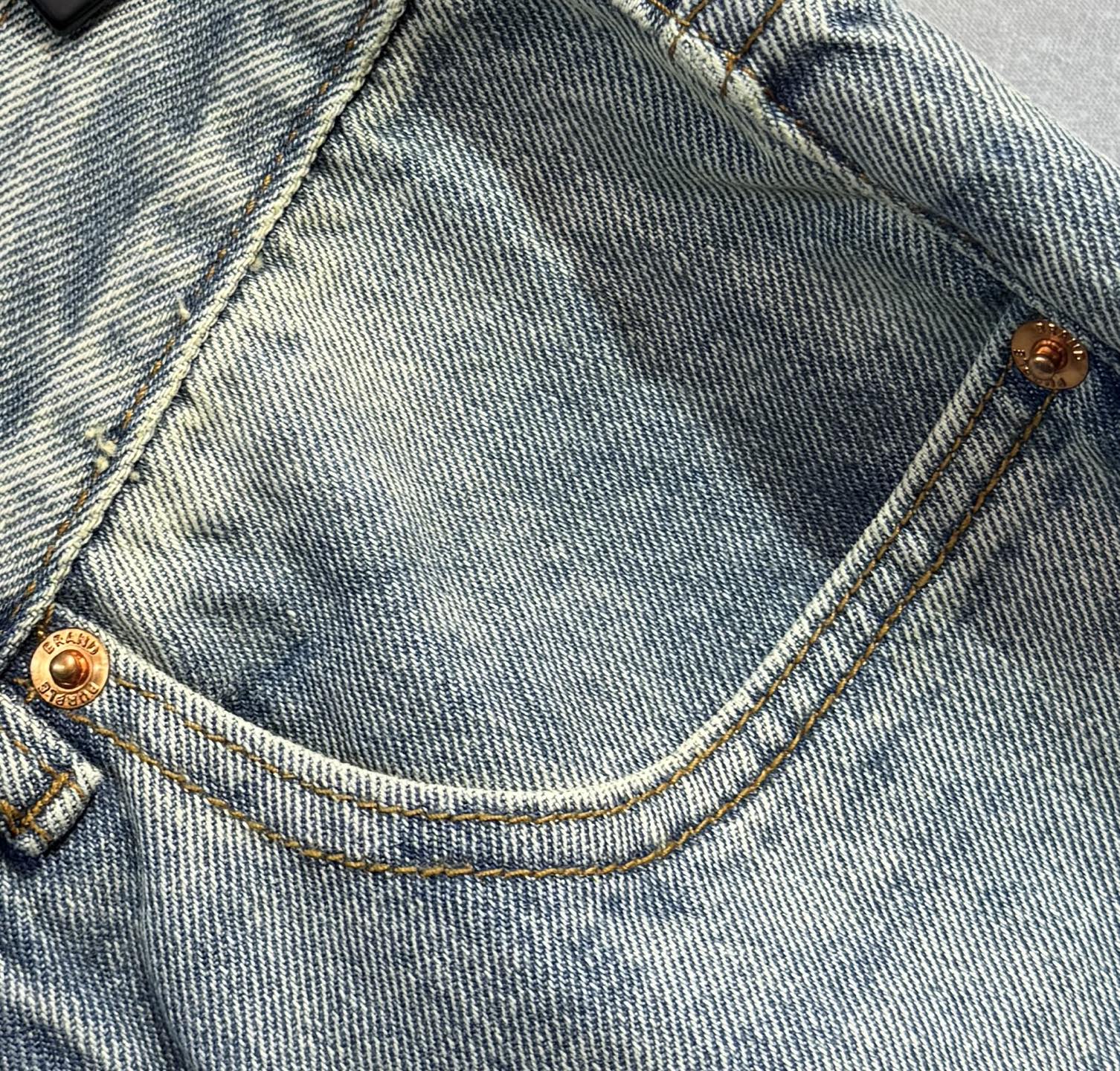 🔥AMIRI 阿米里 25ss新品阔腿牛仔裤🔥潮流前线 专柜热销款 品味与价值共享 身穿着非常舒适 低调