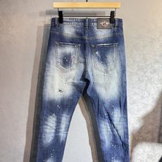 🔥MONCLER 蒙口 秋冬最新品牛仔裤🔥专柜热销款 品味与价值共享 身穿着非常舒适 低调不失奢华 穿出 🔥MONCLER 蒙口 秋冬最新品牛仔裤🔥专柜热销款 品味与价值共享 身穿着非常舒适 低调不失奢华 穿出