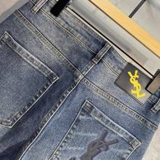🔥YSL 圣罗兰 秋冬最新品牛仔裤🔥专柜热销款 品味与价值共享 身穿着非常舒适 低调不失奢华 穿出去非常 🔥YSL 圣罗兰 秋冬最新品牛仔裤🔥专柜热销款 品味与价值共享 身穿着非常舒适 低调不失奢华 穿出去非常