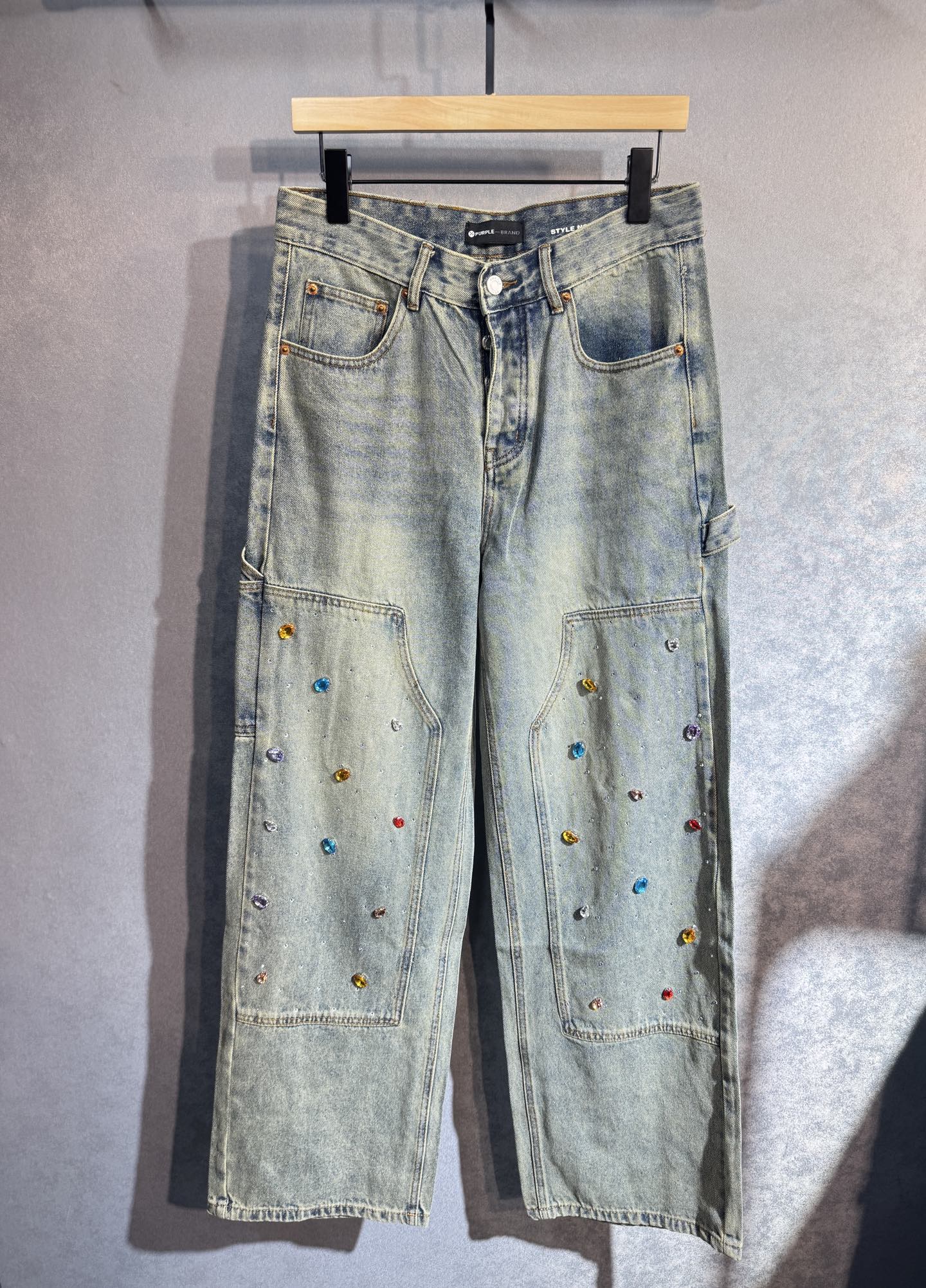 Luxurious Purple Jeans Cupboard: Hot Sale, High Quality, Stylish, Comfortable Shorts. - 图片 1