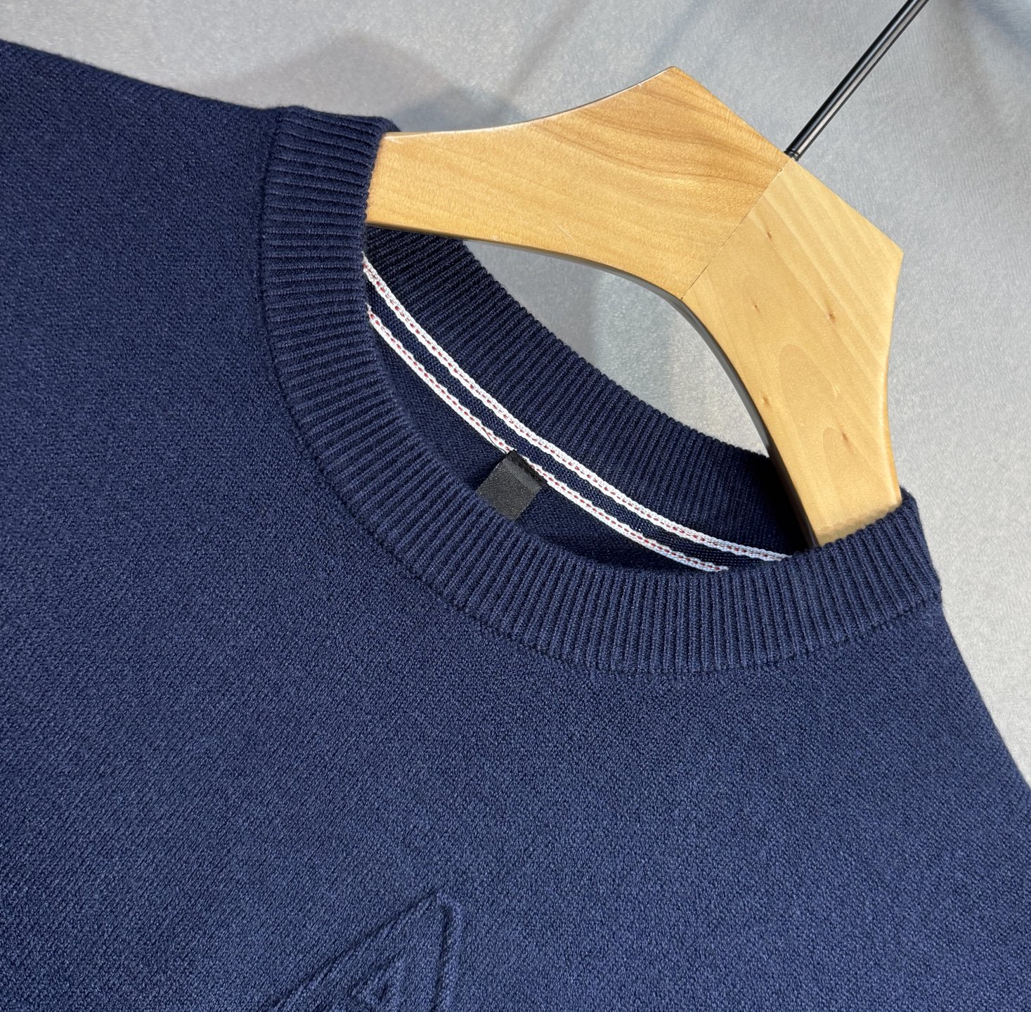 🔥🔥ARMANI 阿玛尼 2025秋冬新款毛衣秋冬 高品质意大利进口面料，高密度针织，时尚百搭毛衣，帅气