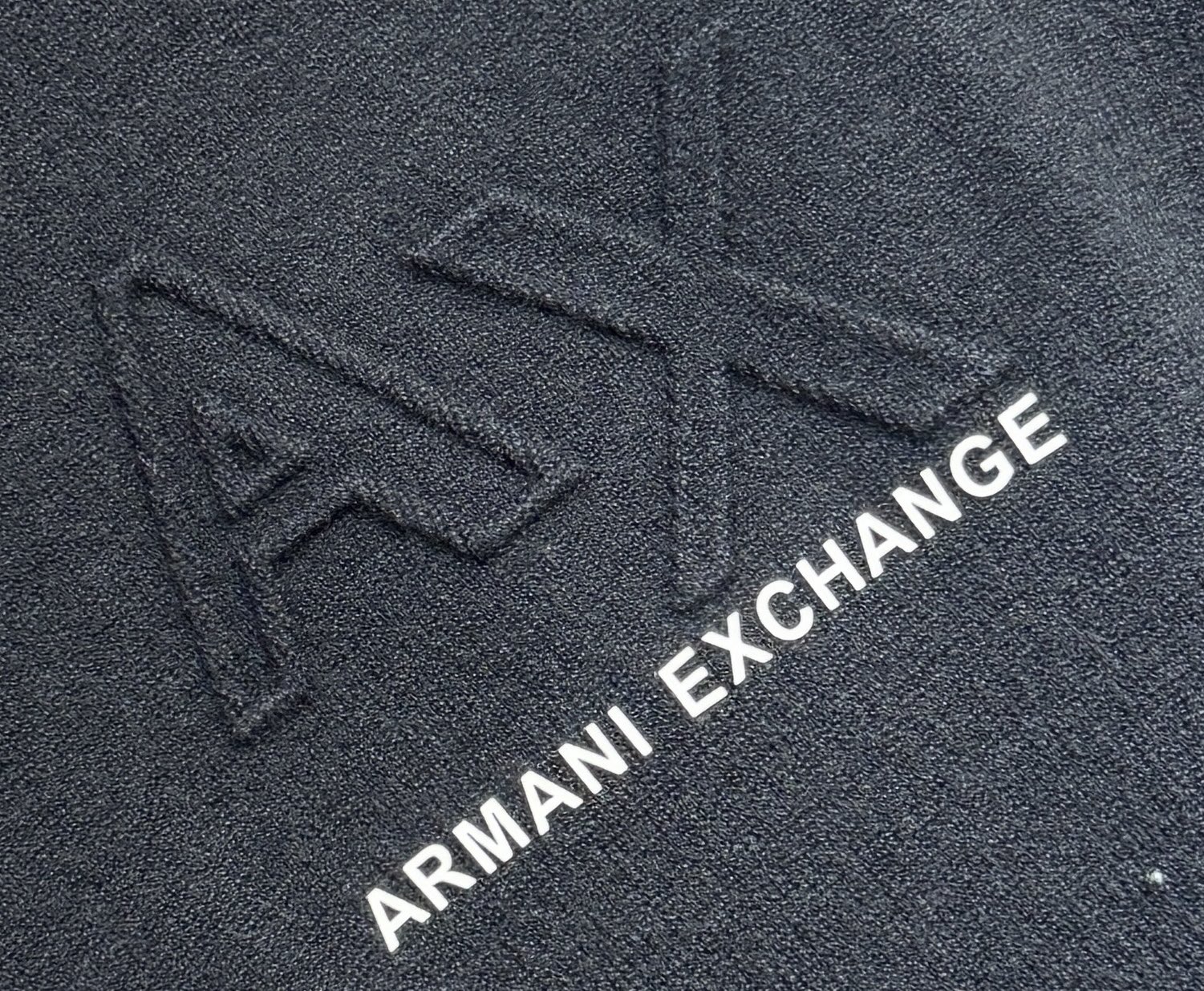 🔥🔥ARMANI 阿玛尼 2025秋冬新款毛衣秋冬 高品质意大利进口面料，高密度针织，时尚百搭毛衣，帅气