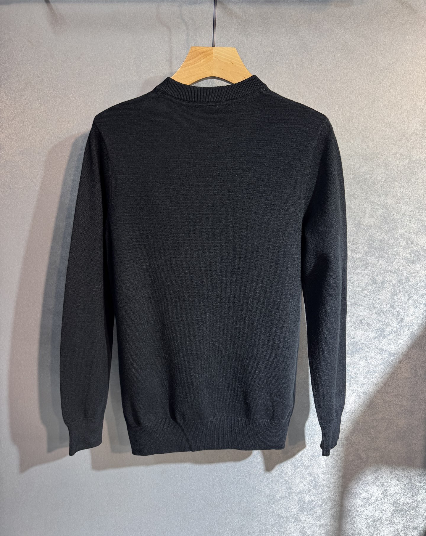 🔥🔥ARMANI 阿玛尼 2025秋冬新款毛衣秋冬 高品质意大利进口面料，高密度针织，时尚百搭毛衣，帅气