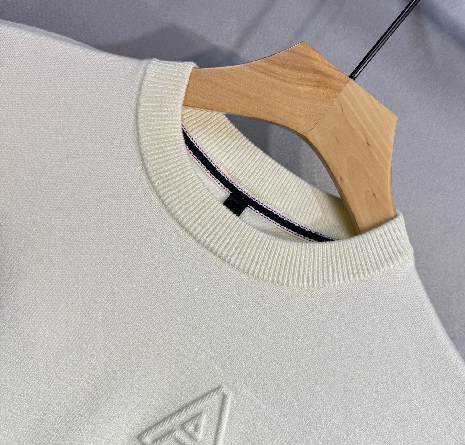 🔥🔥ARMANI 阿玛尼 2025秋冬新款毛衣秋冬 高品质意大利进口面料，高密度针织，时尚百搭毛衣，帅气