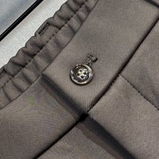 🔥ZEGNA 杰尼亚 25年秋冬新品休闲裤🔥专柜热销款 品味与价值共享 身穿着非常舒适 低调不失奢华 穿 🔥ZEGNA 杰尼亚 25年秋冬新品休闲裤🔥专柜热销款 品味与价值共享 身穿着非常舒适 低调不失奢华 穿