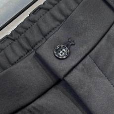 🔥ZEGNA 杰尼亚 25年秋冬新品休闲裤🔥专柜热销款 品味与价值共享 身穿着非常舒适 低调不失奢华 穿 🔥ZEGNA 杰尼亚 25年秋冬新品休闲裤🔥专柜热销款 品味与价值共享 身穿着非常舒适 低调不失奢华 穿