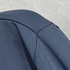 🔥ARMANI 阿玛尼 2025秋冬新款长袖衬衫 高品质意大利定制面料,抗皱透气舒适,高密度制作,时尚百 🔥ARMANI 阿玛尼 2025秋冬新款长袖衬衫 高品质意大利定制面料,抗皱透气舒适,高密度制作,时尚百