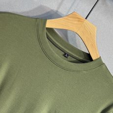 🔥BURBERRY 巴宝莉 25SS新款秋冬长袖 最高版本客供定制高端驼绒面料 简单时尚款,螺纹拼色螺纹 🔥BURBERRY 巴宝莉 25SS新款秋冬长袖 最高版本客供定制高端驼绒面料 简单时尚款,螺纹拼色螺纹