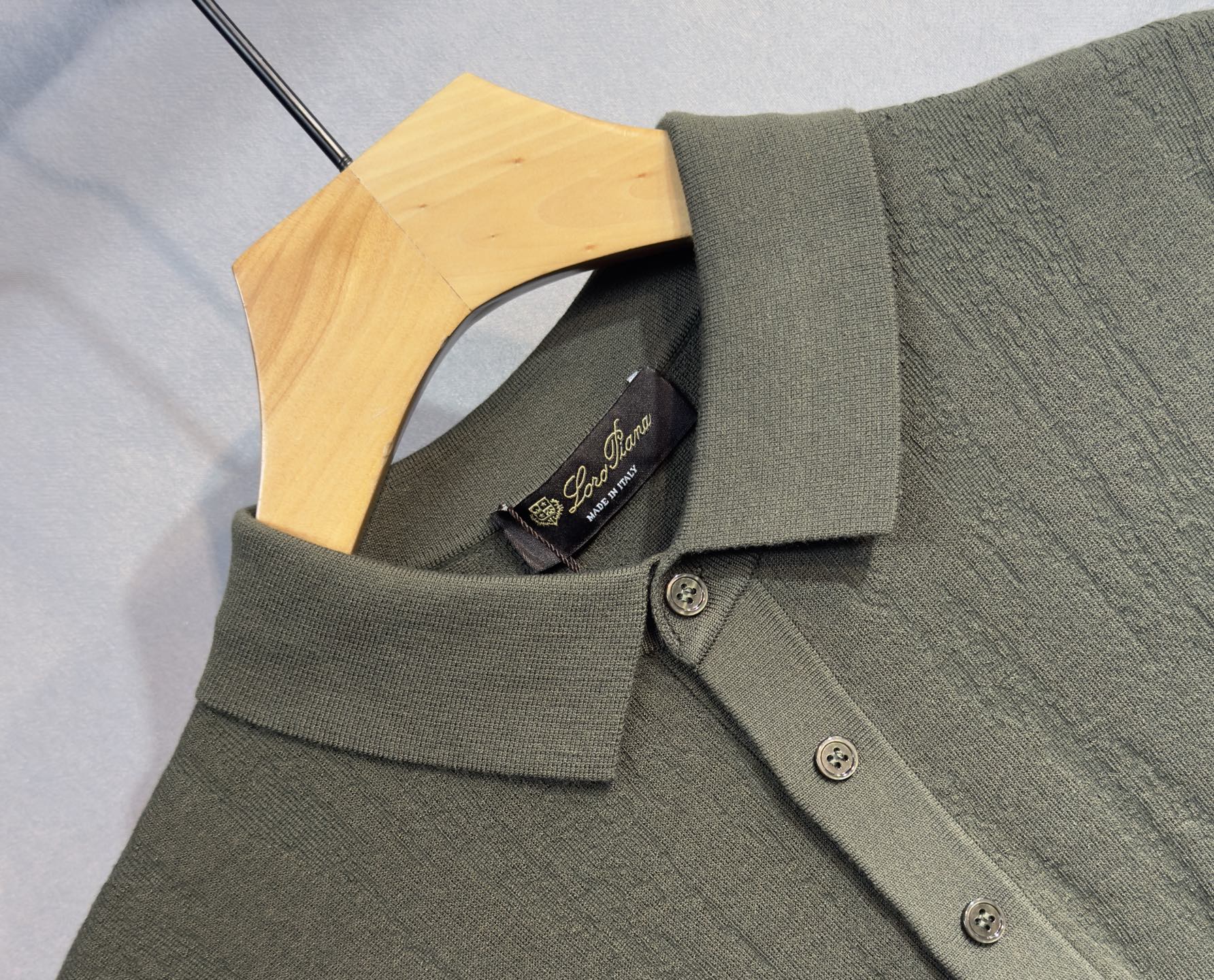 🔥lP🆕 诺悠翩雅 25FW秋冬打底翻领毛衣！高品质意大利进口面料，高密度针织，百搭毛衣，内搭衬衫都帅气