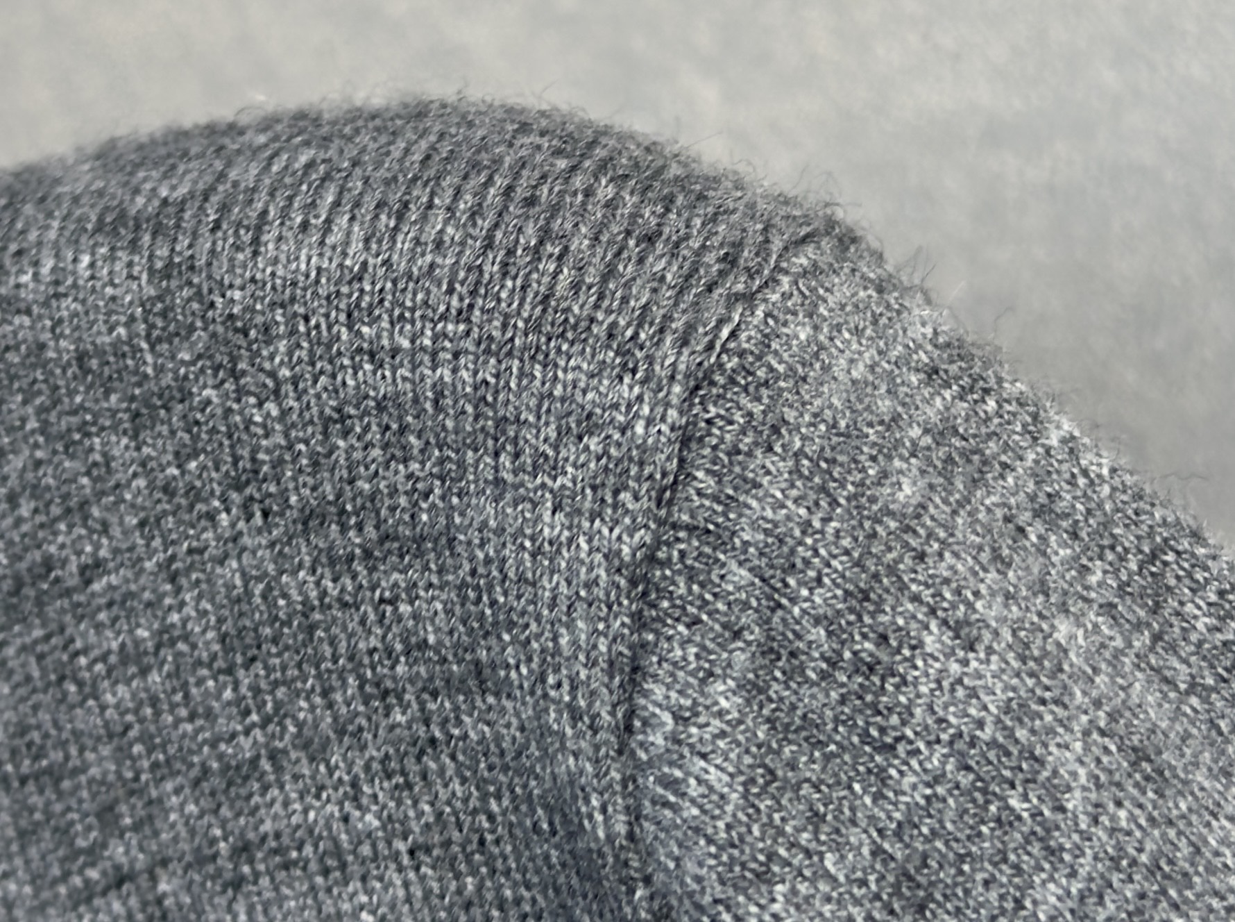 🔥lP🆕 诺悠翩雅 25FW秋冬打底翻领毛衣！高品质意大利进口面料，高密度针织，百搭毛衣，内搭衬衫都帅气