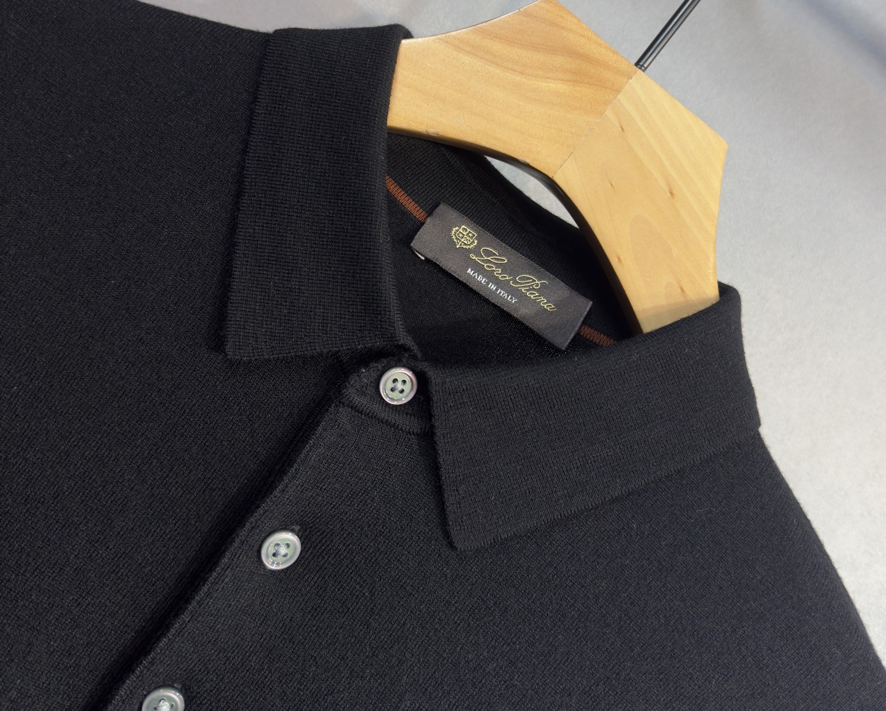 🔥lP🆕 诺悠翩雅 25FW秋冬打底翻领毛衣！高品质意大利进口面料，高密度针织，百搭毛衣，内搭衬衫都帅气