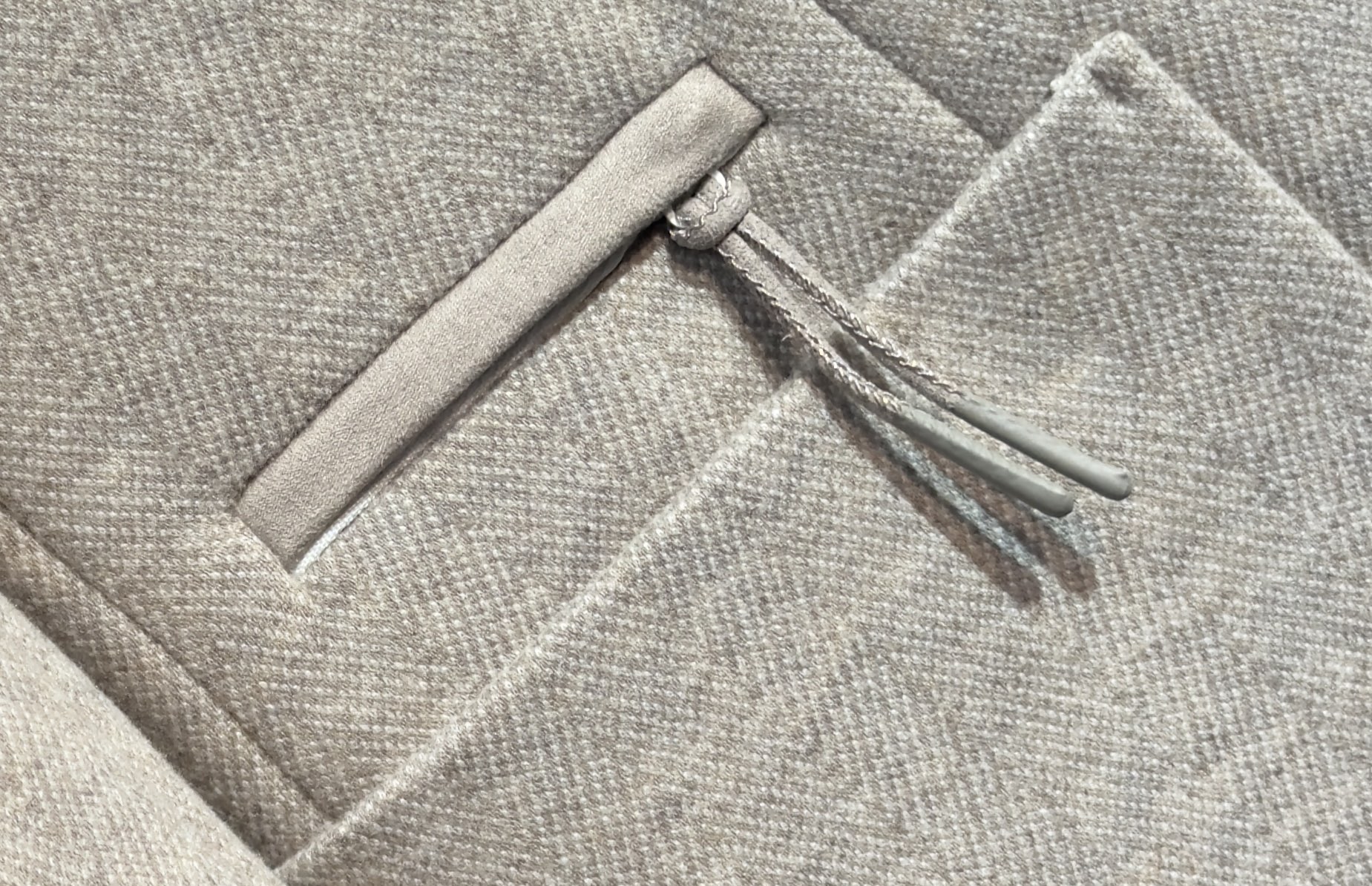 🔥ZEGNA 杰尼亚 25年ss秋冬官网同步新款西服 经典简洁风 干练精简百搭款。面料采用意大利进口羊毛