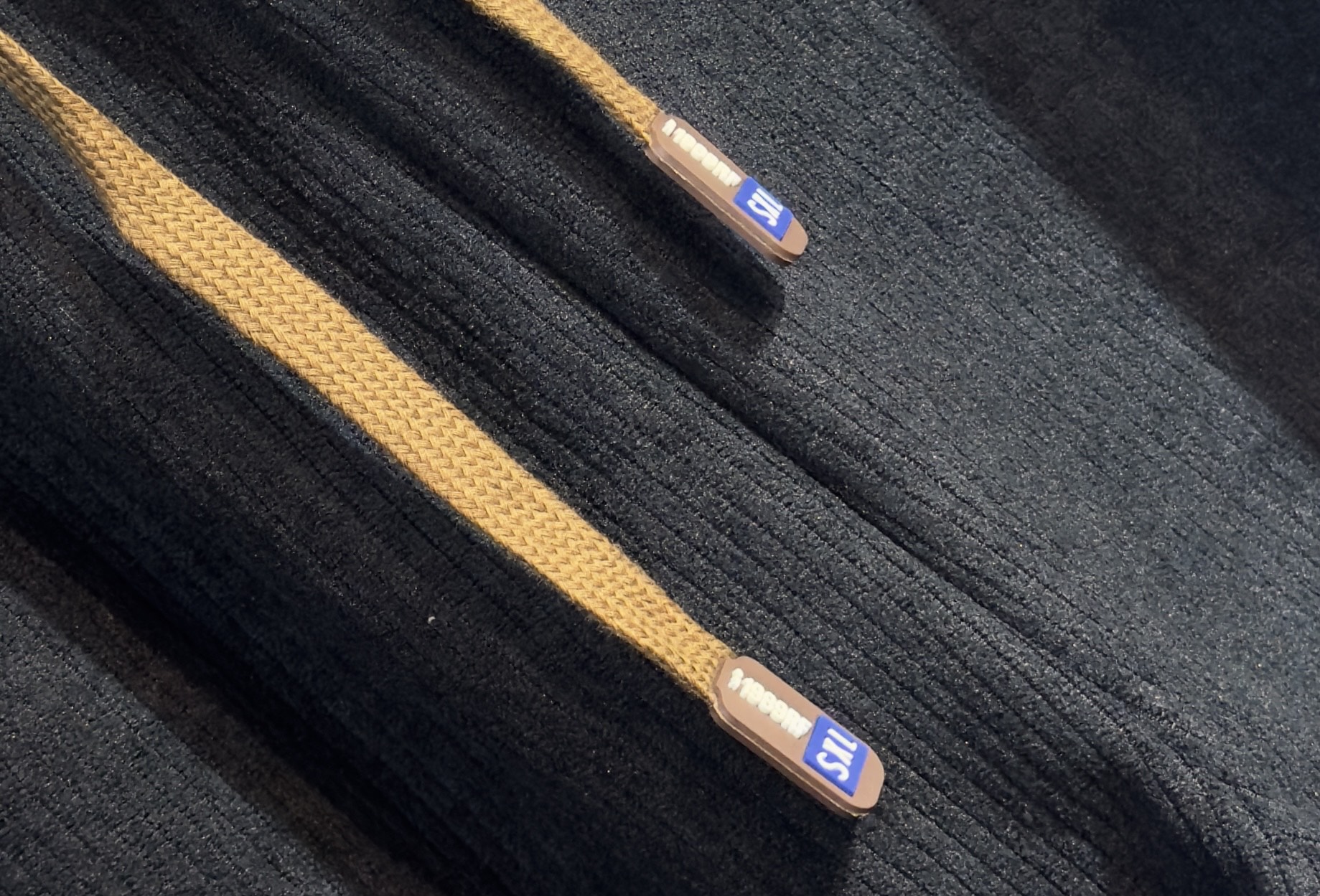 🔥 ZEGNA 杰尼亚 25年ss秋冬最新品加厚休闲裤🔥专柜热销款 品味与价值共享 身穿着非常舒适 低调