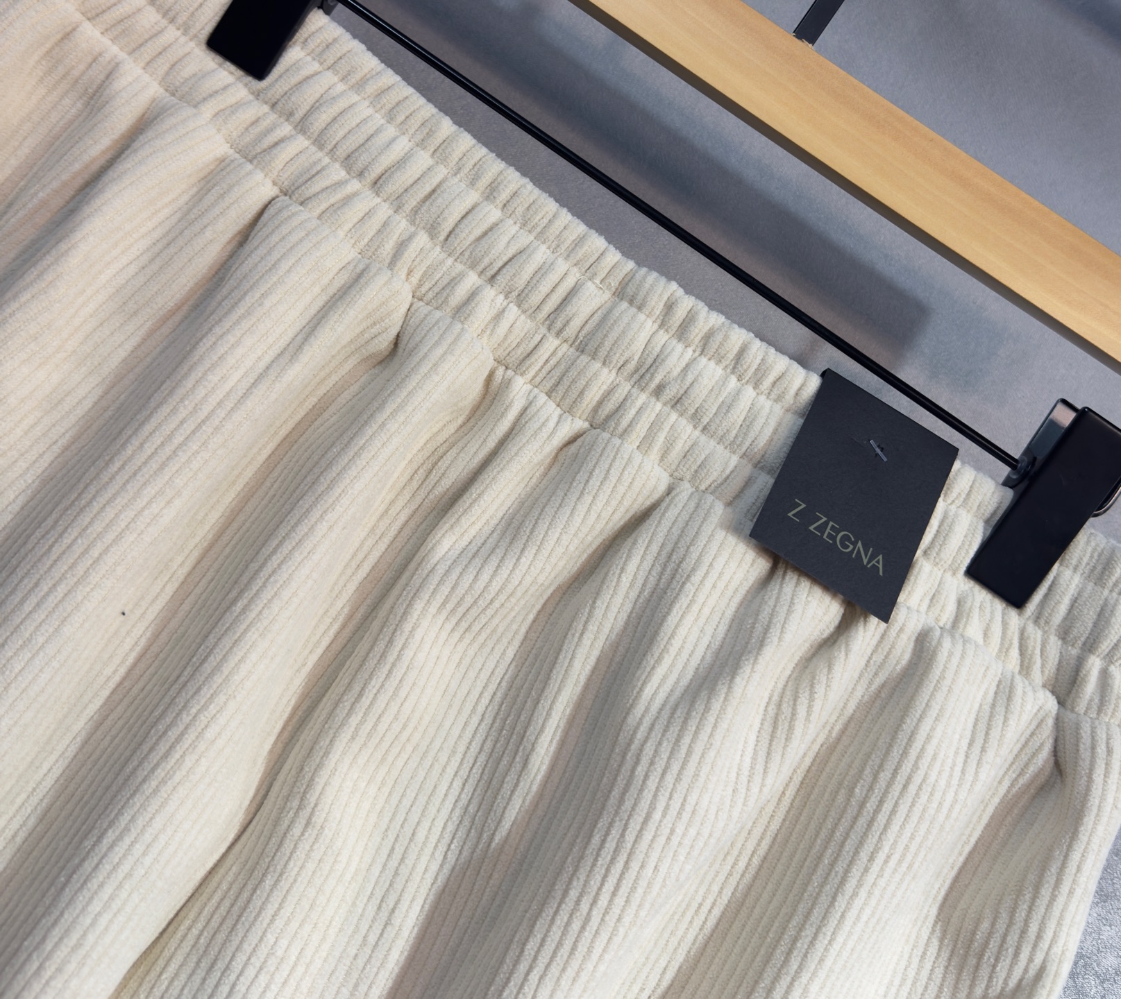 🔥 ZEGNA 杰尼亚 25年ss秋冬最新品加厚休闲裤🔥专柜热销款 品味与价值共享 身穿着非常舒适 低调