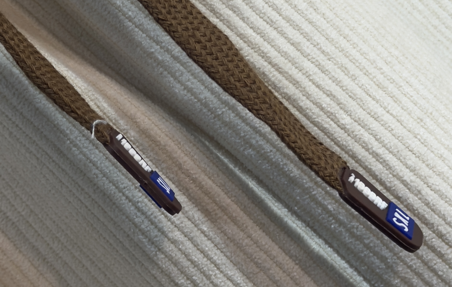 🔥 ZEGNA 杰尼亚 25年ss秋冬最新品加厚休闲裤🔥专柜热销款 品味与价值共享 身穿着非常舒适 低调