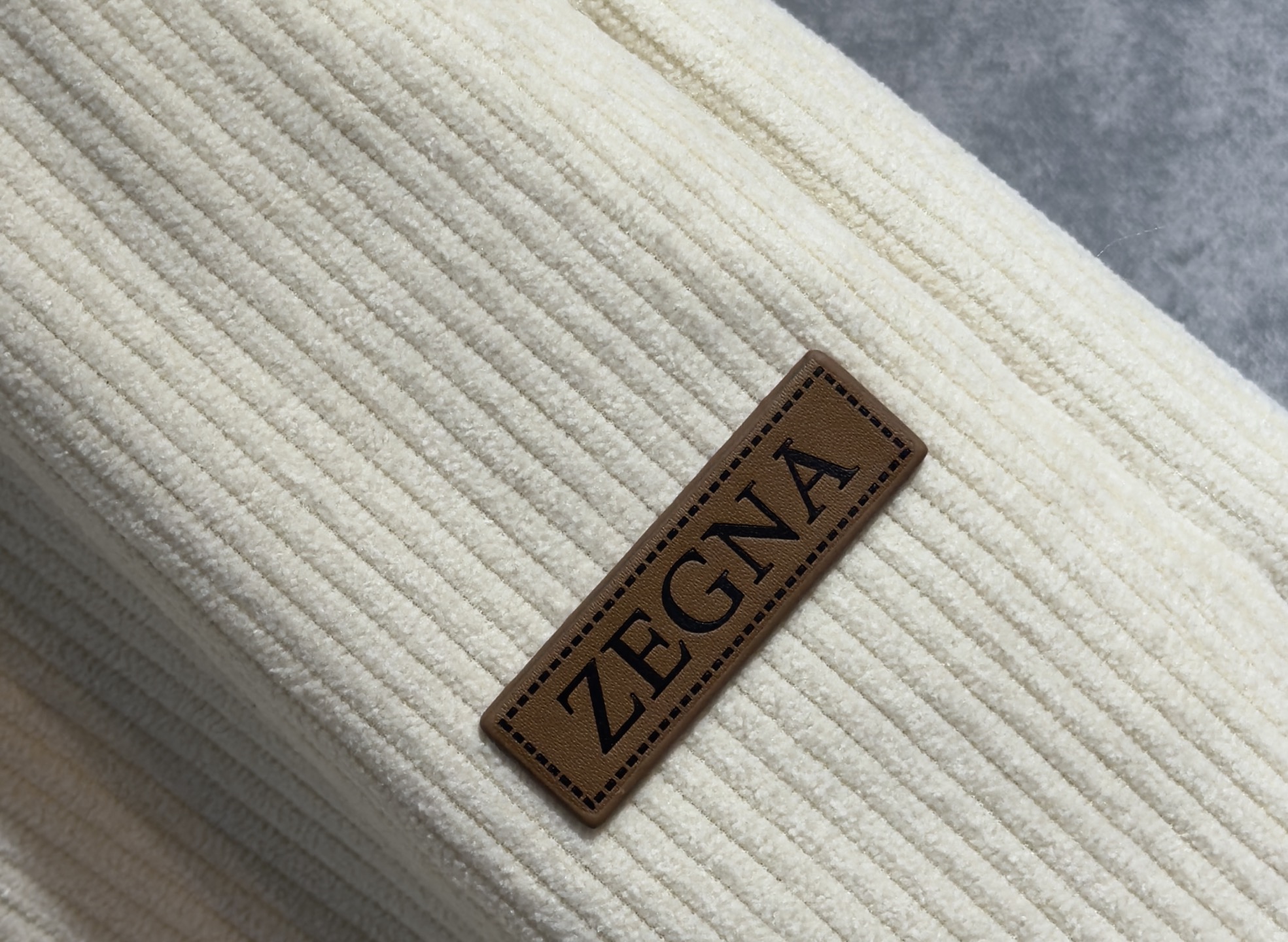 🔥 ZEGNA 杰尼亚 25年ss秋冬最新品加厚休闲裤🔥专柜热销款 品味与价值共享 身穿着非常舒适 低调
