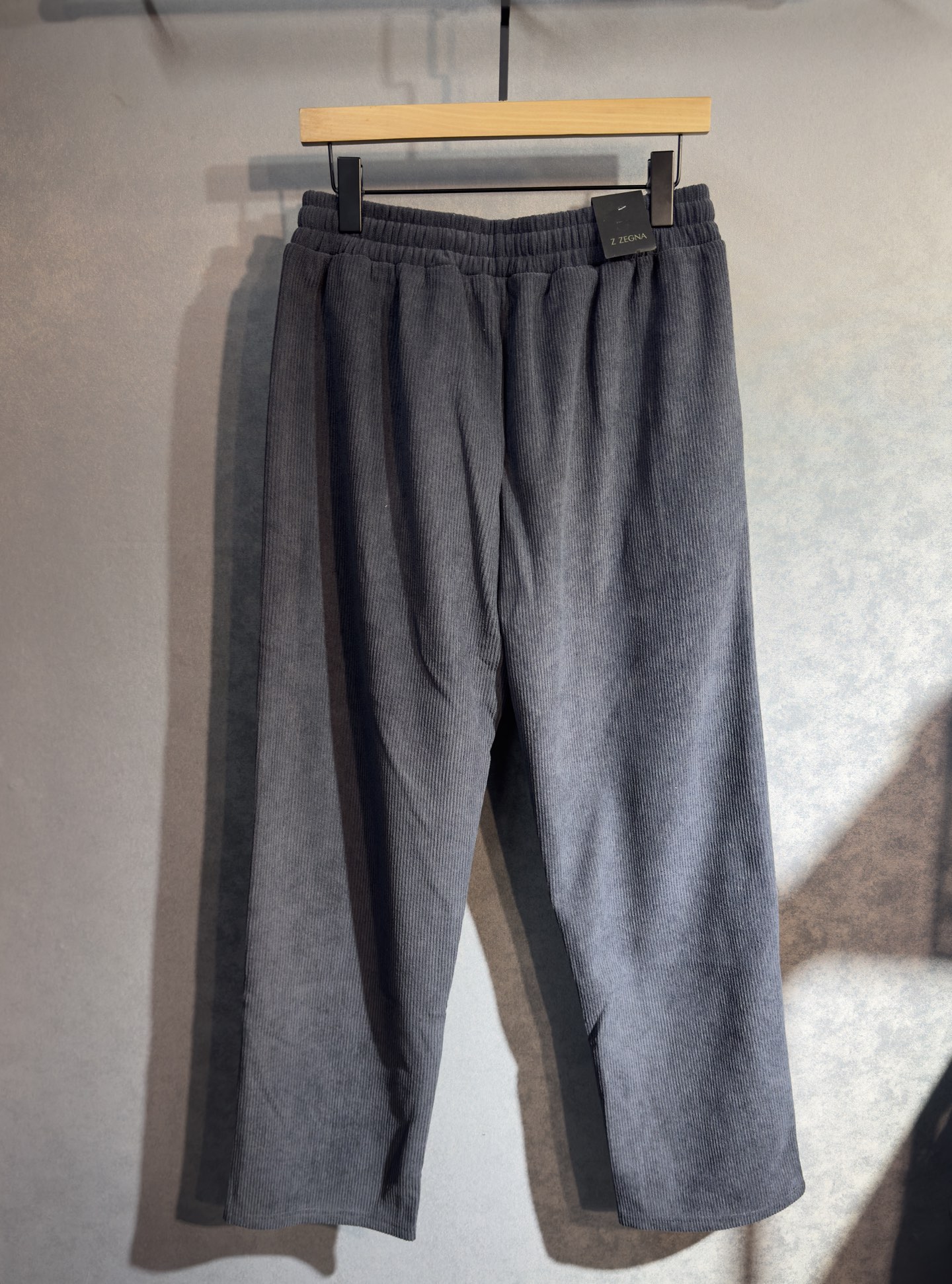 🔥 ZEGNA 杰尼亚 25年ss秋冬最新品加厚休闲裤🔥专柜热销款 品味与价值共享 身穿着非常舒适 低调