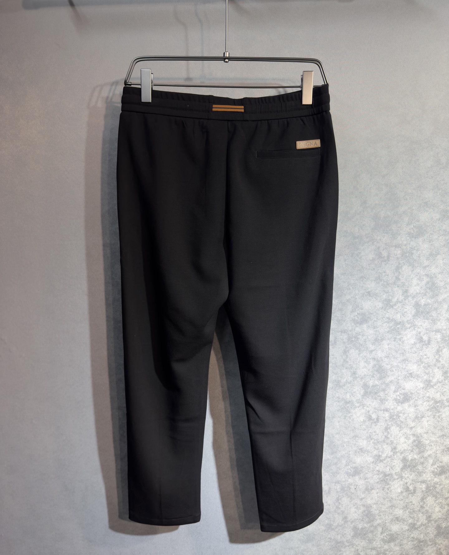 🔥ZEGNA 杰尼亚 25年秋冬新款休闲裤 品牌经典系列 休闲运动皆可 采用意大利进口精梳棉面料 舒适度